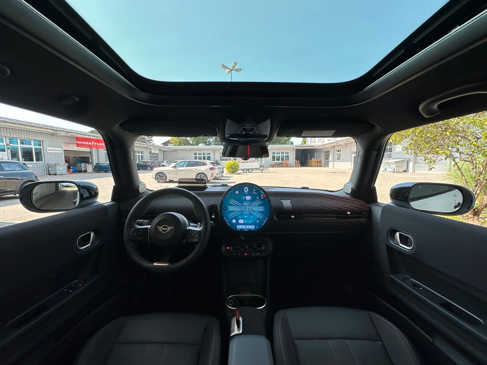 Fahrzeugabbildung MINI Cooper S John Cooper Works Trim XL Pack,Pano,ACC
