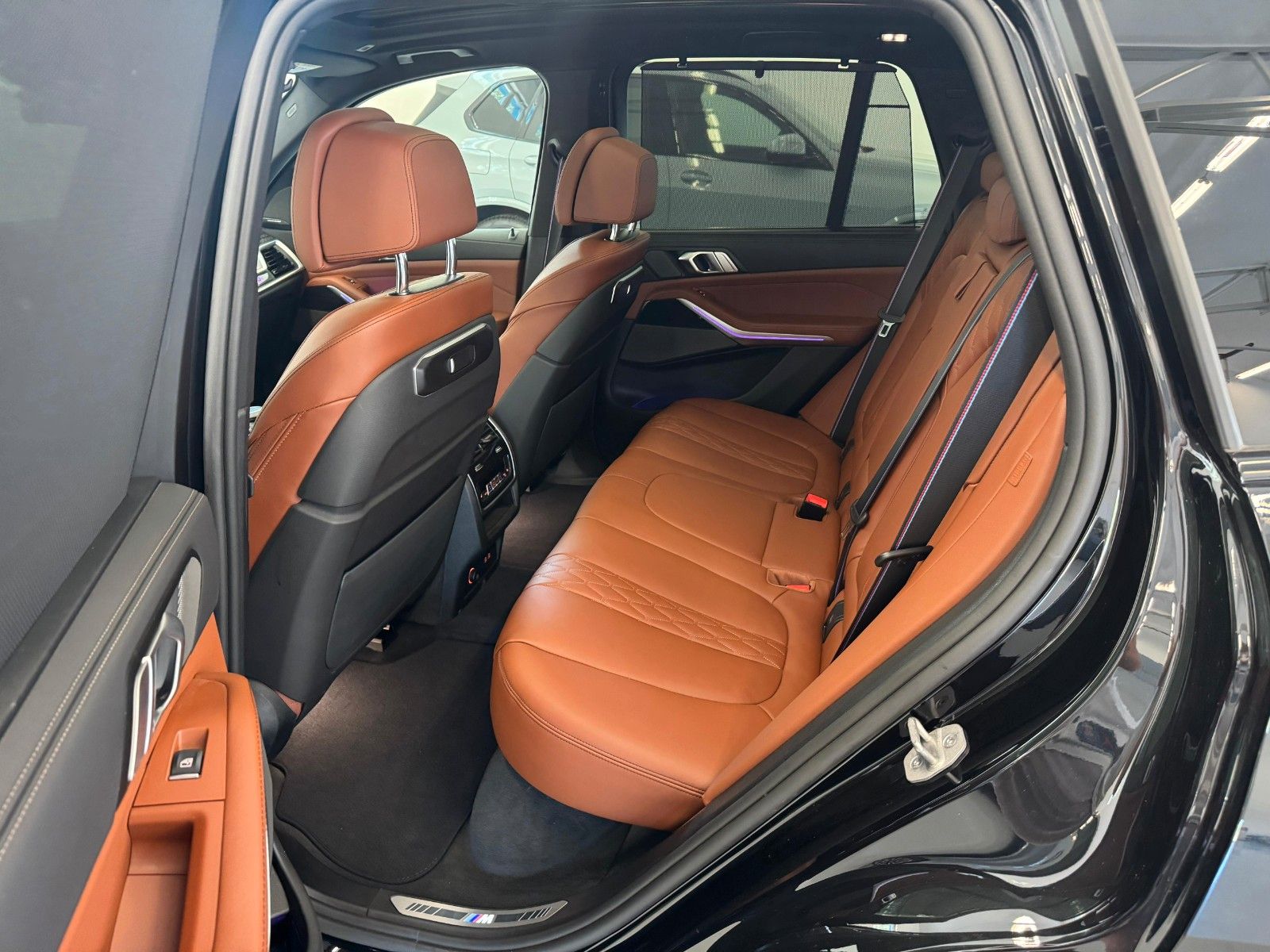 Fahrzeugabbildung BMW X5 40d xDrive MSport ACC,HUD,PANO,H&K,SOFT,360