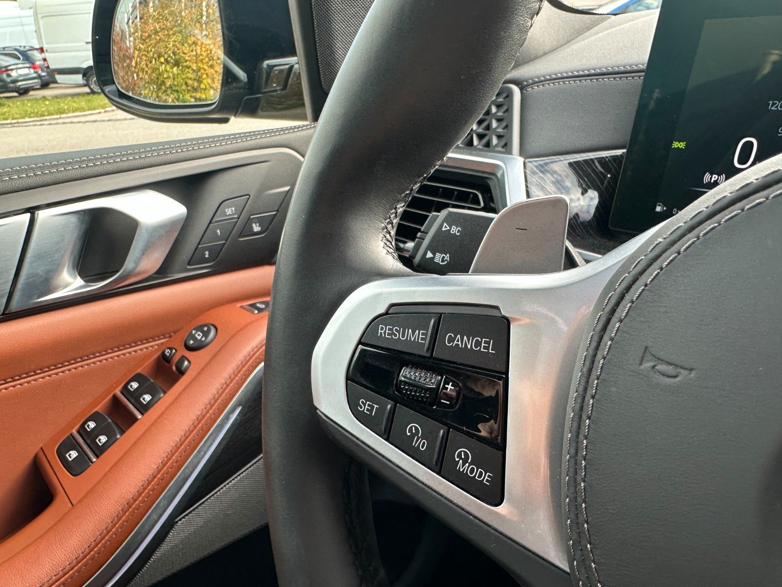 Fahrzeugabbildung BMW X5 40d xDrive MSport ACC,HUD,PANO,H&K,SOFT,360