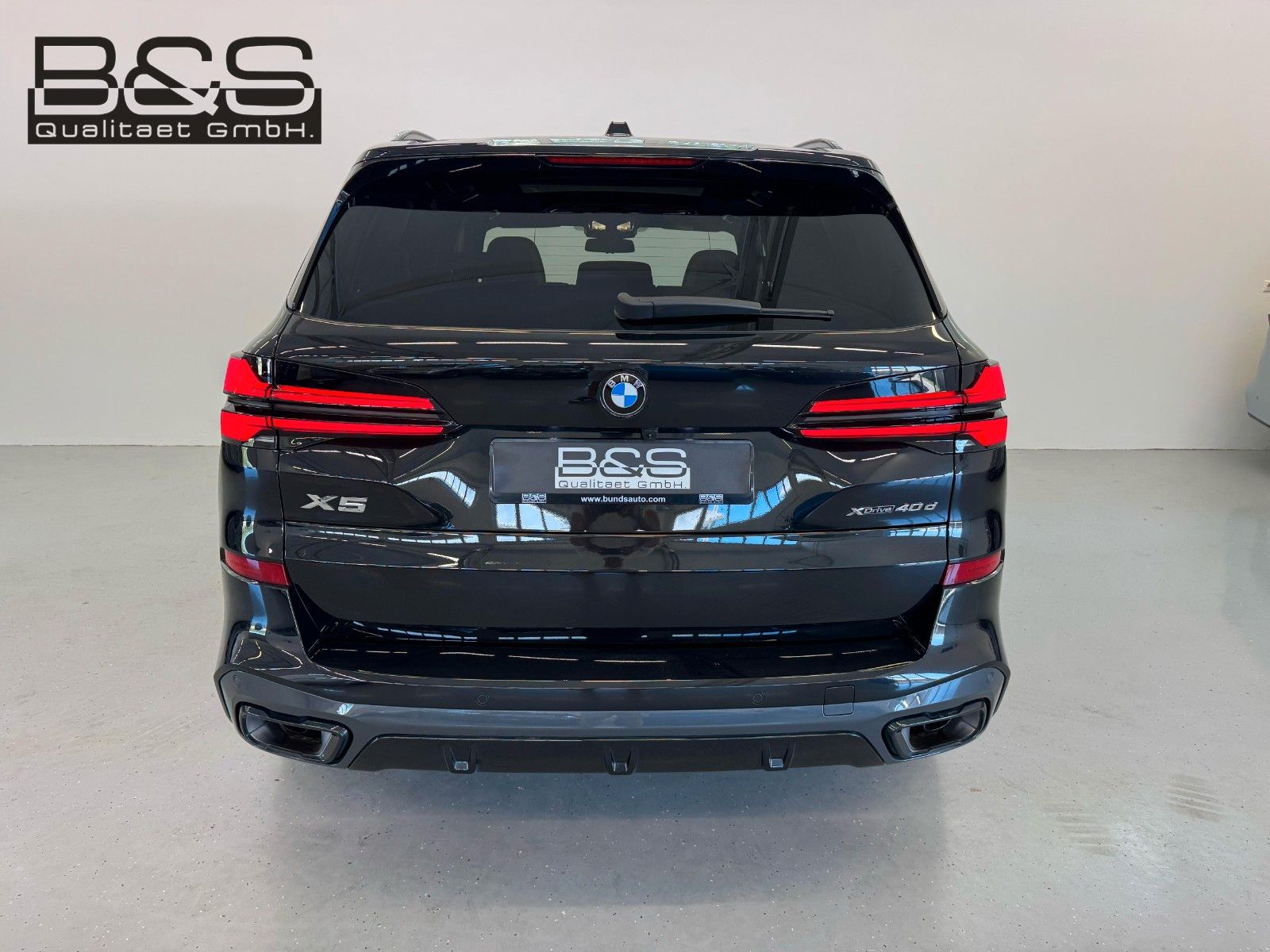 Fahrzeugabbildung BMW X5 40d xDrive MSport ACC,HUD,PANO,H&K,SOFT,360