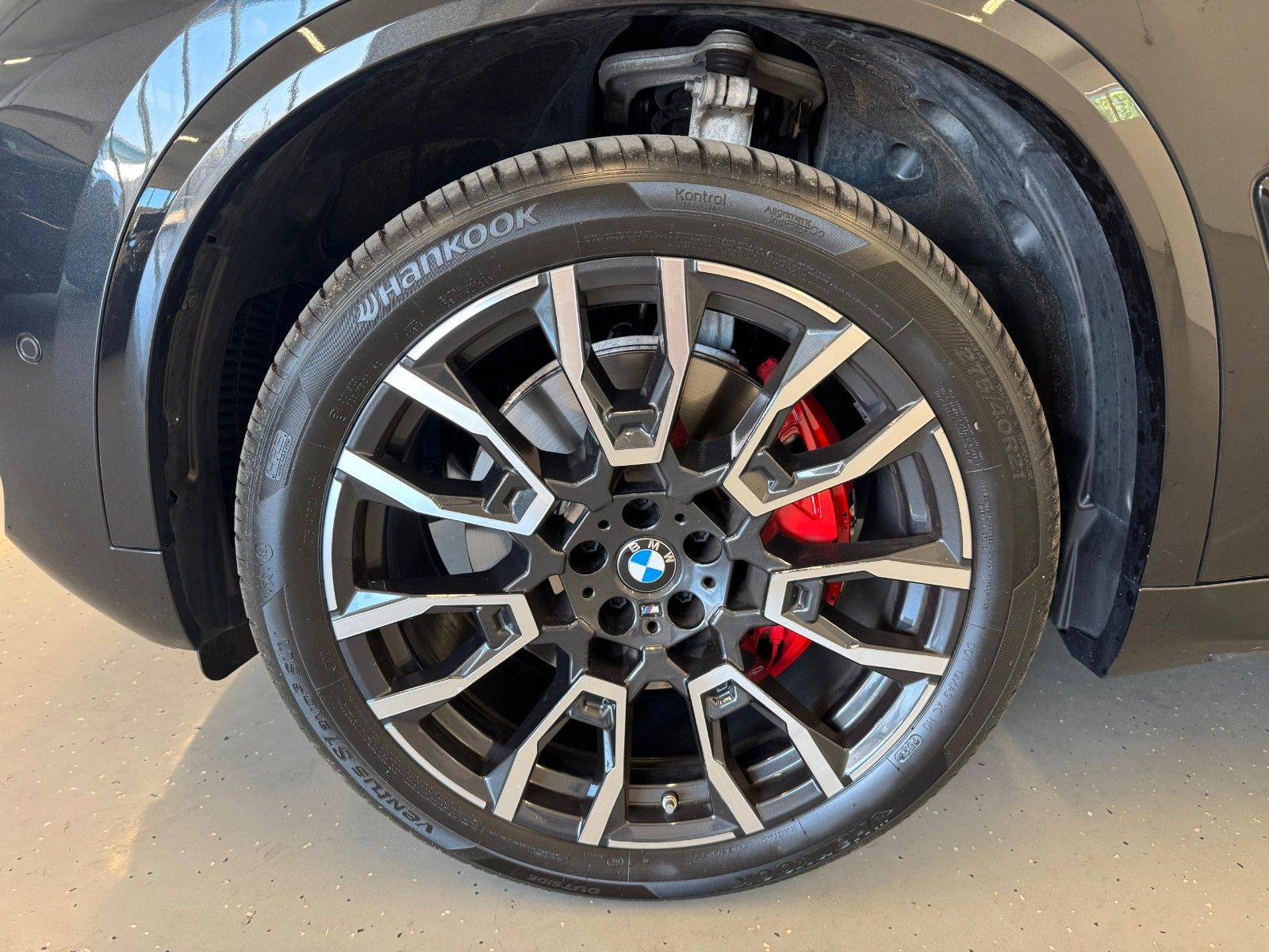 Fahrzeugabbildung BMW X5 40d xDrive MSport ACC,HUD,PANO,H&K,SOFT,360