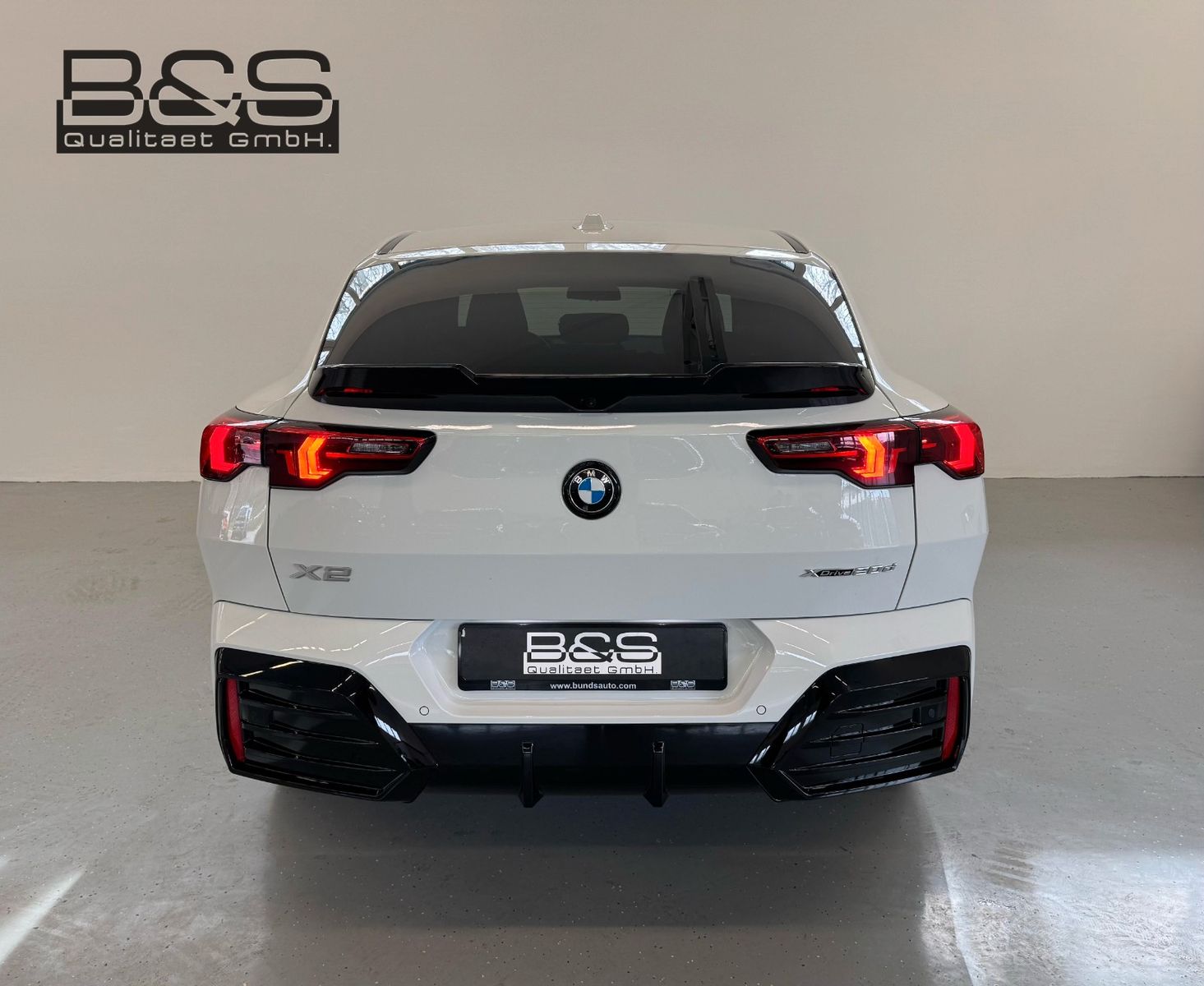 Fahrzeugabbildung BMW X2 20d xDrive MSport ACC,HUD,PANO,HARMAN,Usw