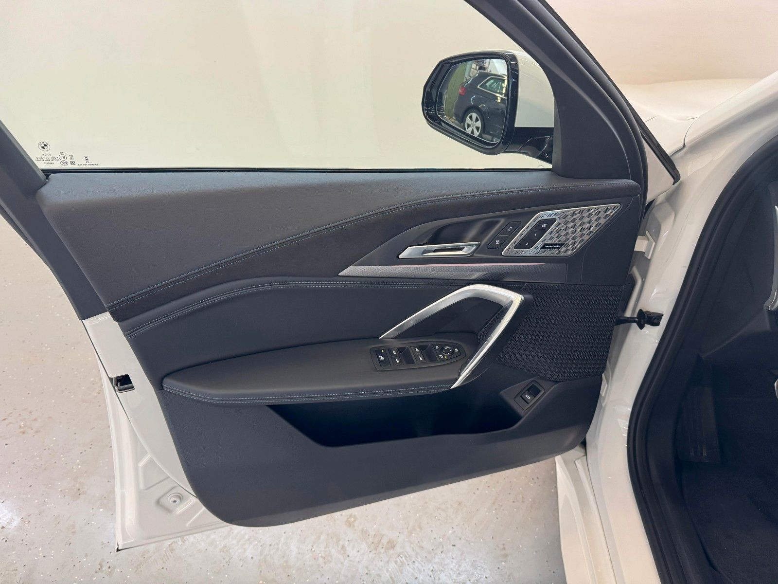 Fahrzeugabbildung BMW X2 20d xDrive MSport ACC,HUD,PANO,HARMAN,Usw