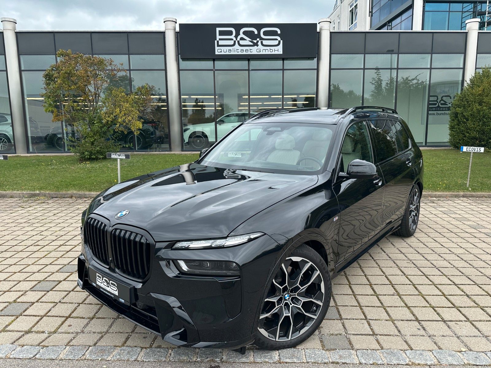 Fahrzeugabbildung BMW X7 xDrive 40d MSport ACC,HUD,SKYL,HARMAN,LUFT...