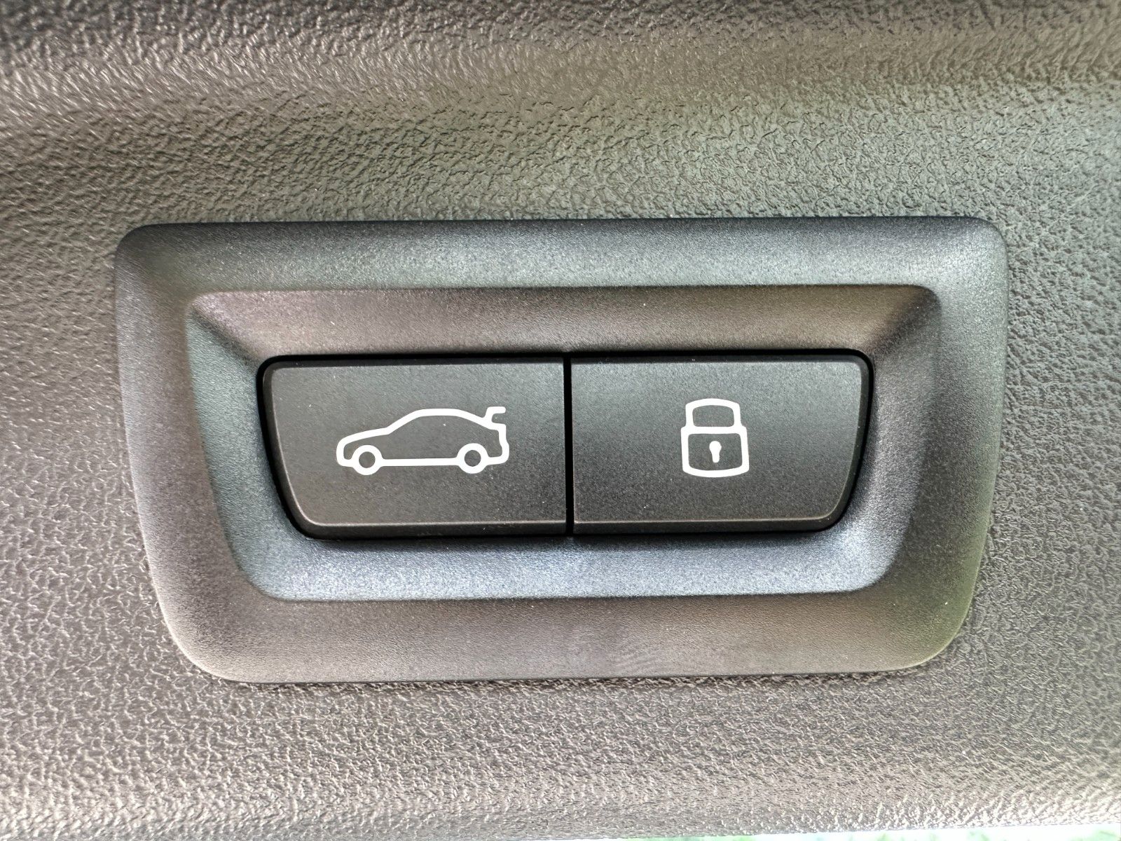 Fahrzeugabbildung BMW X7 xDrive 40d MSport ACC,HUD,SKYL,HARMAN,LUFT...