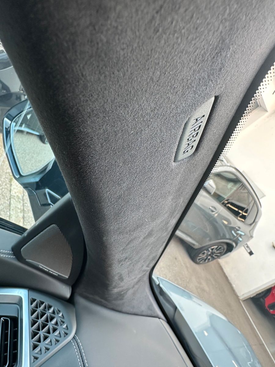 Fahrzeugabbildung BMW X7 xDr 40d M Sport AHK,HUD,SKYL,HARM,LUFT,INTLEN