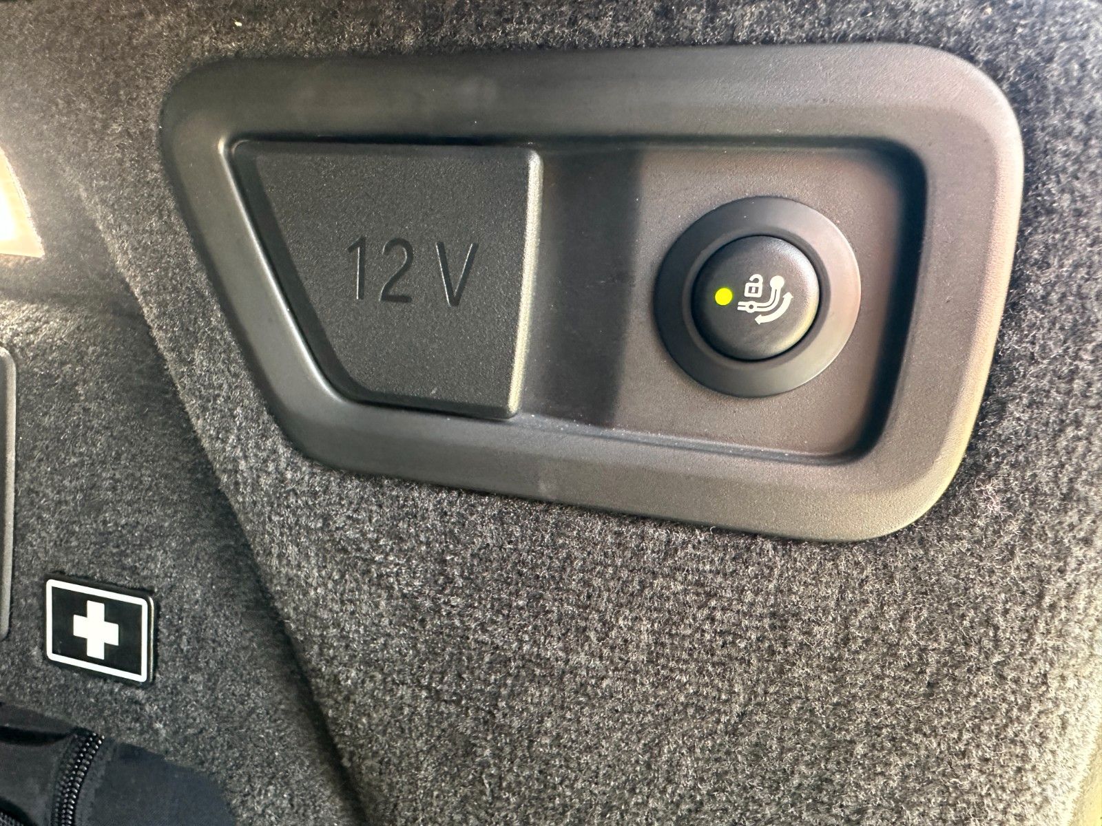 Fahrzeugabbildung BMW X7 xDr 40d M Sport AHK,HUD,SKYL,HARM,LUFT,INTLEN