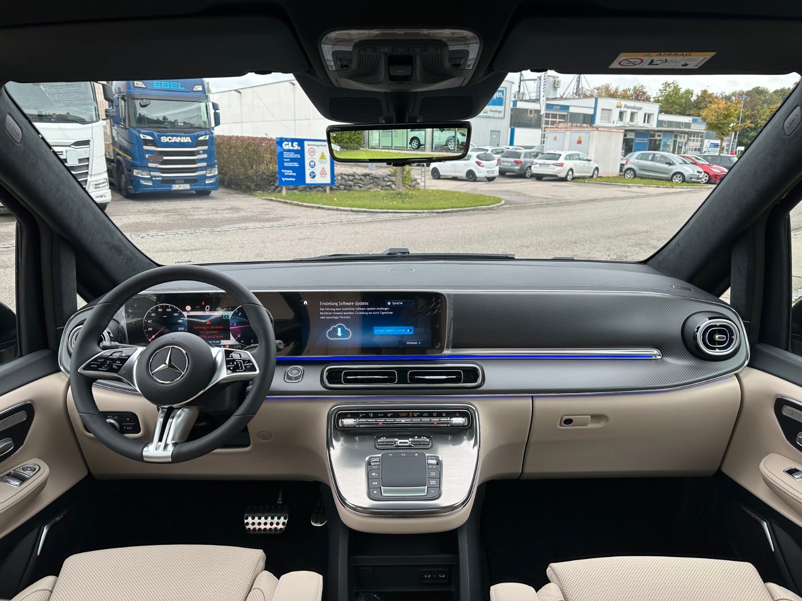 Fahrzeugabbildung Mercedes-Benz V300d 4MATIC EXCLUSIVE lang DISTR,BURM,PANO,AHK.