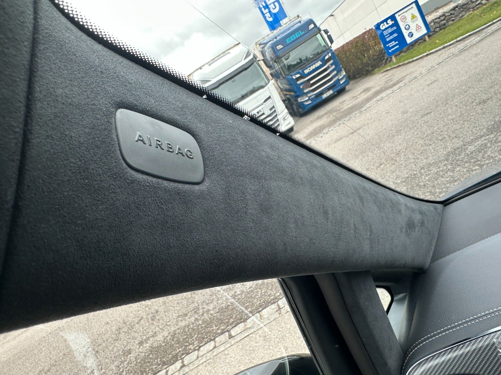 Fahrzeugabbildung Mercedes-Benz V300d 4MATIC EXCLUSIVE lang DISTR,BURM,PANO,AHK.