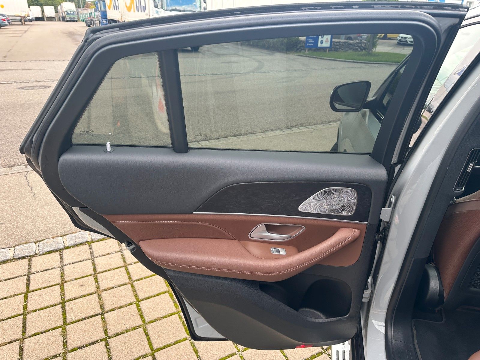 Fahrzeugabbildung Mercedes-Benz GLE 450d 4Matic Coupe AMG DISTR,HUD,PANO,LUFT,..
