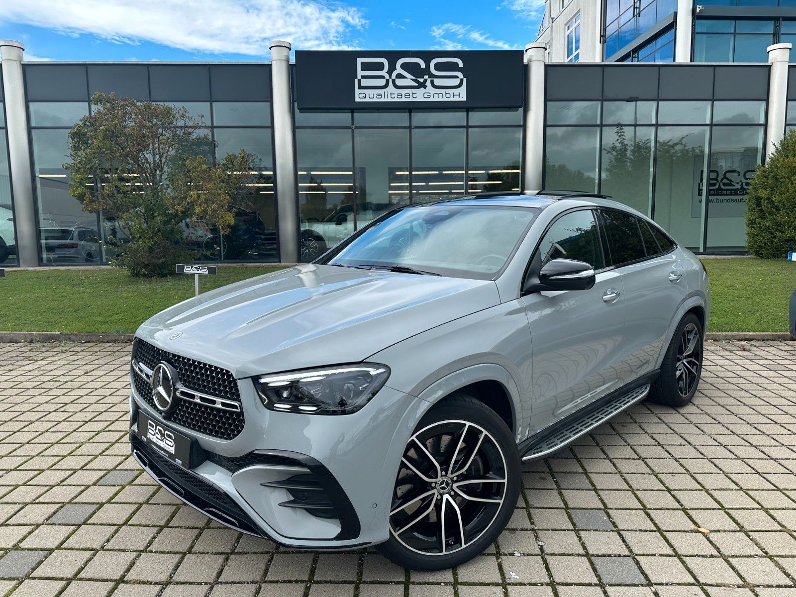 Fahrzeugabbildung Mercedes-Benz GLE 450d 4Matic Coupe AMG DISTR,HUD,PANO,LUFT,..
