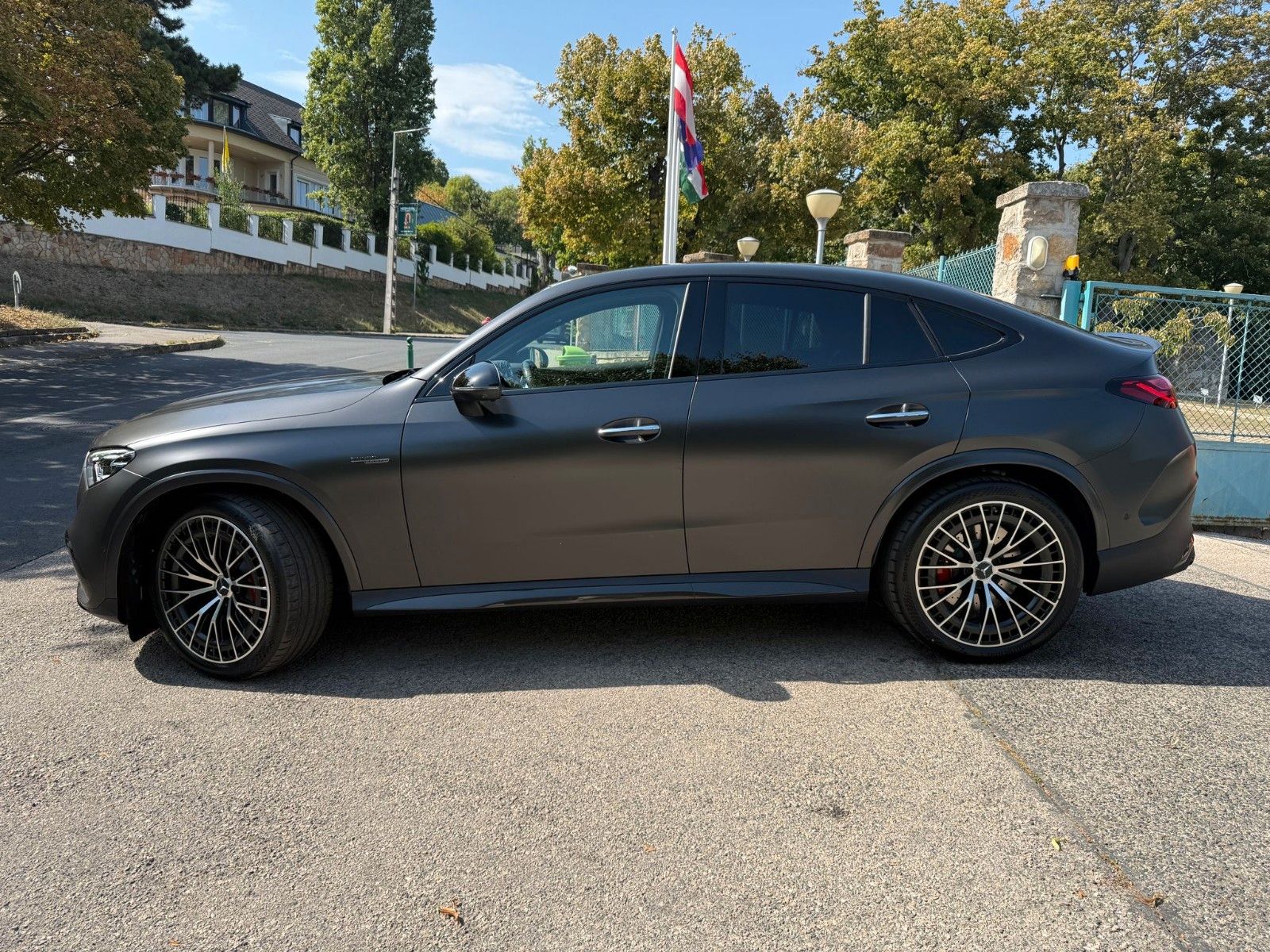 Fahrzeugabbildung Mercedes-Benz GLC 43 AMG Coupe 4Matic DISTR,PANO,HUD,BURM,21"