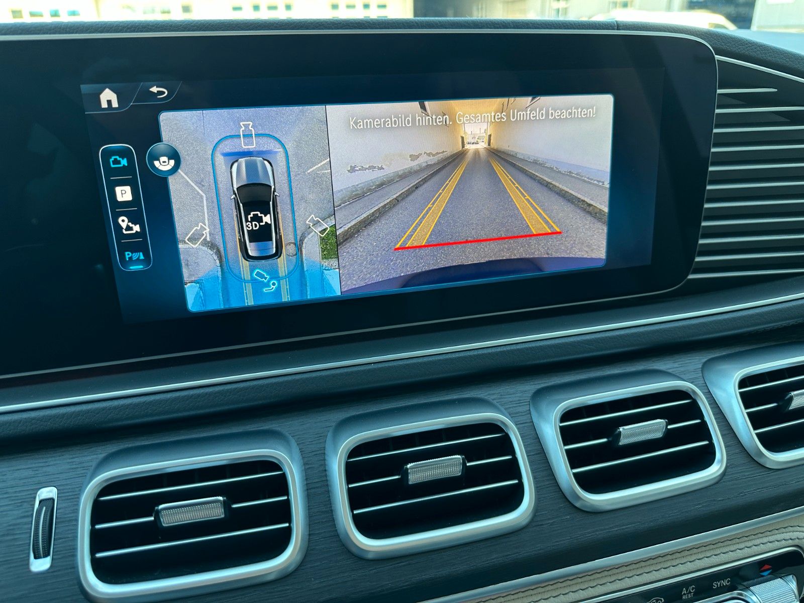 Fahrzeugabbildung Mercedes-Benz GLE 450d 4Matic AMG DISTR,HUD,PANO,LUFT,BURM,AHK
