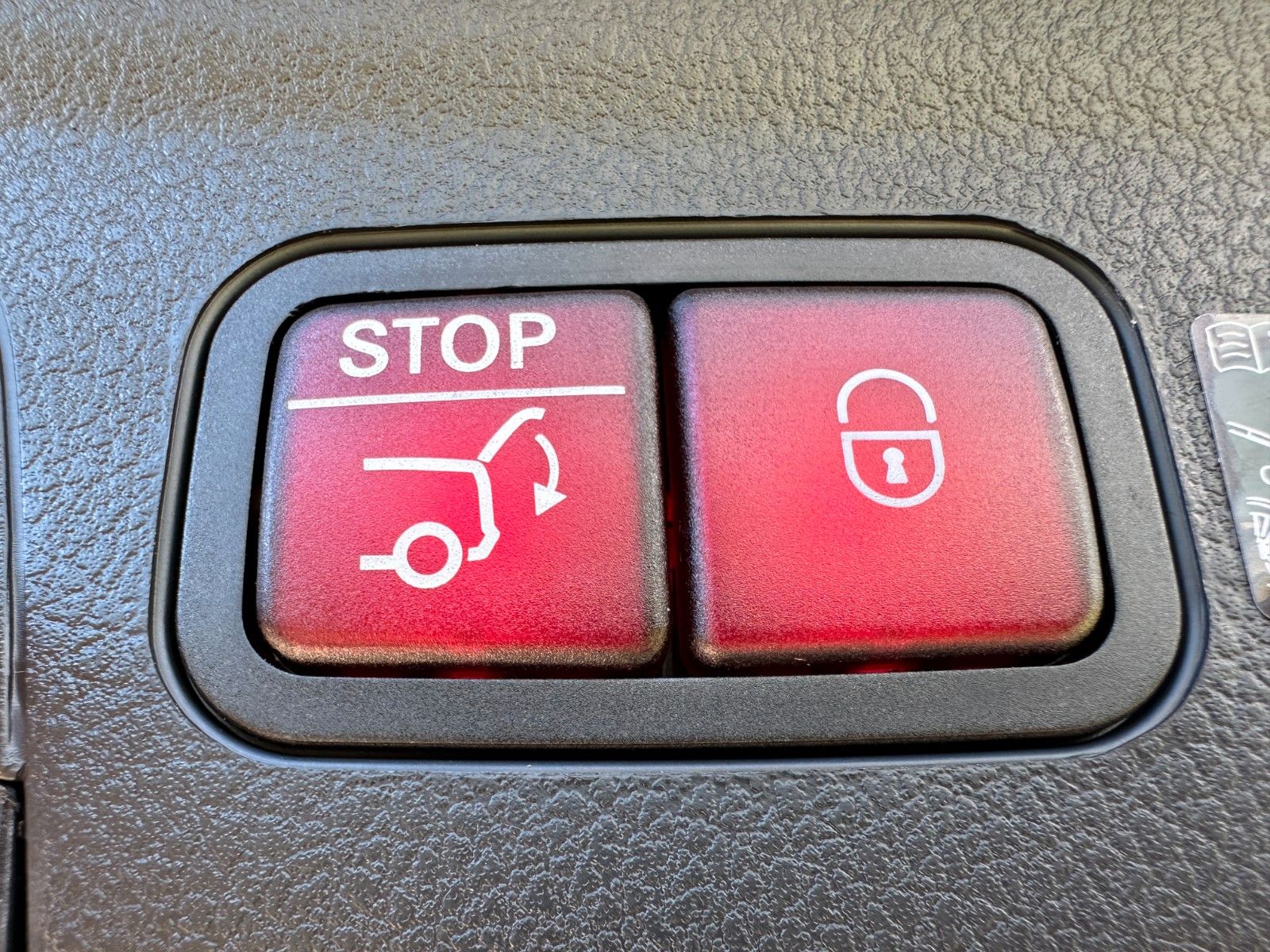 Fahrzeugabbildung Mercedes-Benz GLE 450d 4Matic AMG DISTR,HUD,PANO,LUFT,BURM,AHK