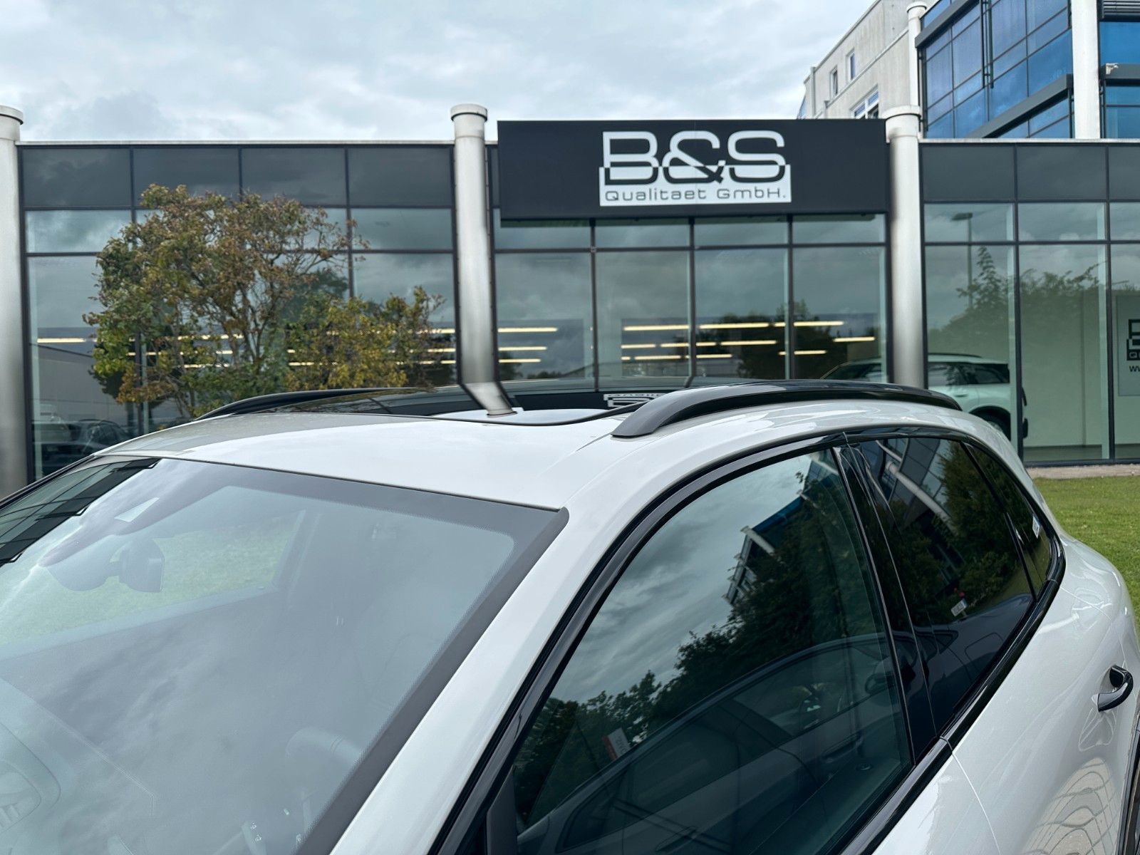 Fahrzeugabbildung Porsche Cayenne GTS ACC,PANO,BOSE,LUFT,AHK,SPORTCRP,Usw