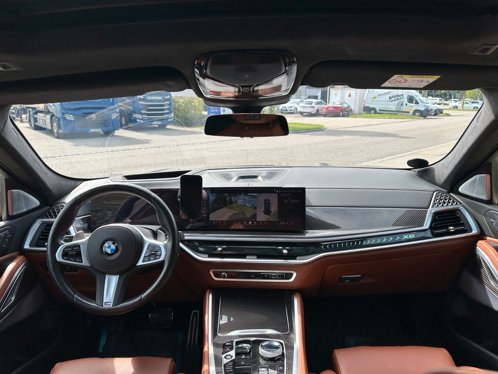 Fahrzeugabbildung BMW X6 40d xDrive MSport ACC,HUD,SKYL,B&W,LUFT,AHK..