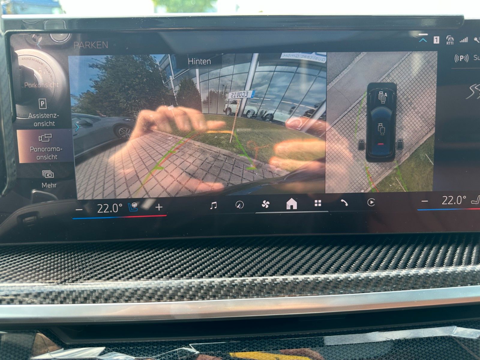 Fahrzeugabbildung BMW X6 40d xDrive MSport ACC,HUD,SKYL,B&W,LUFT,AHK..