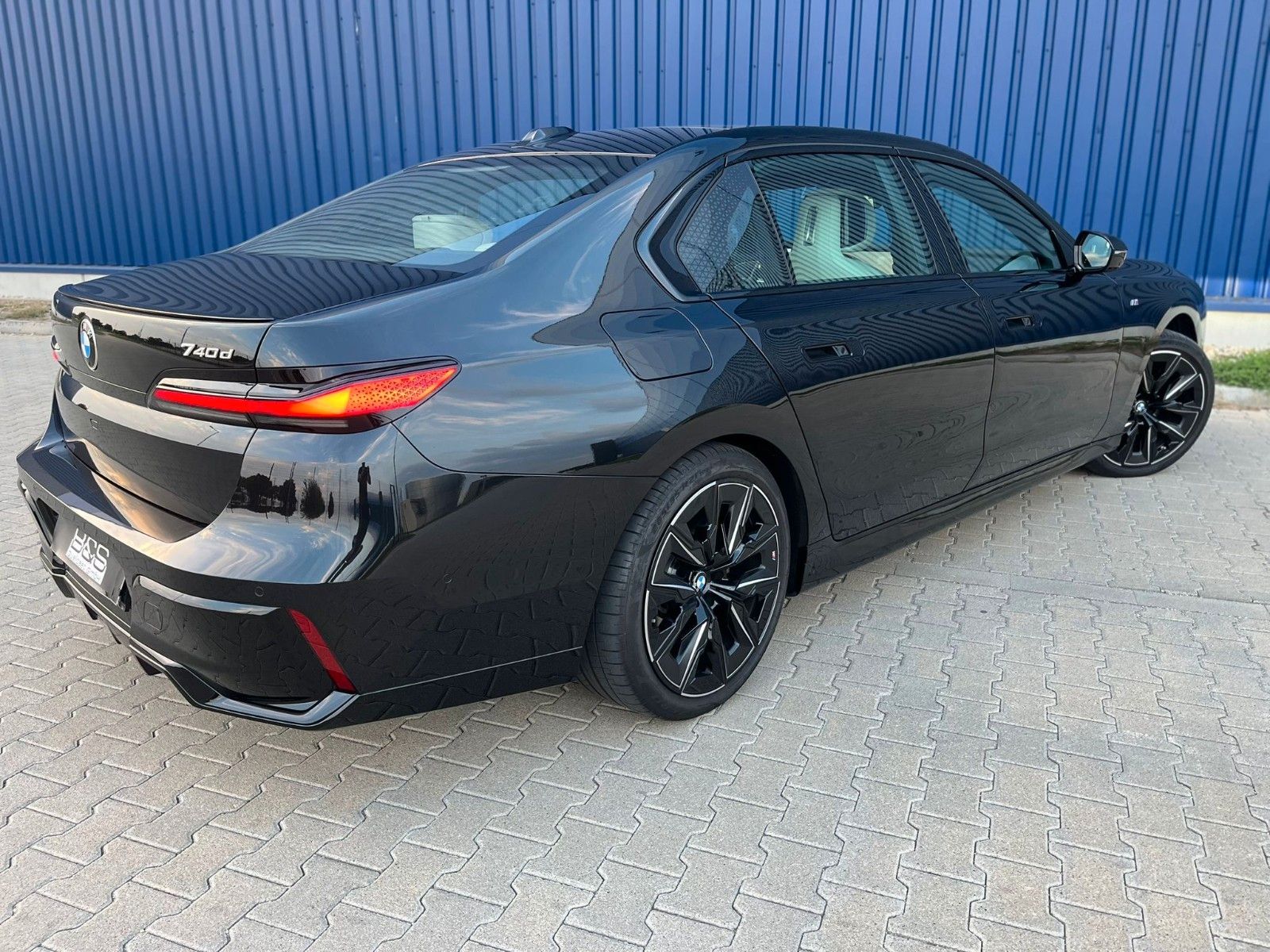 Fahrzeugabbildung BMW 740d xDrive MSport ACC,Tv,Sky,Aut.Tür,Executive.
