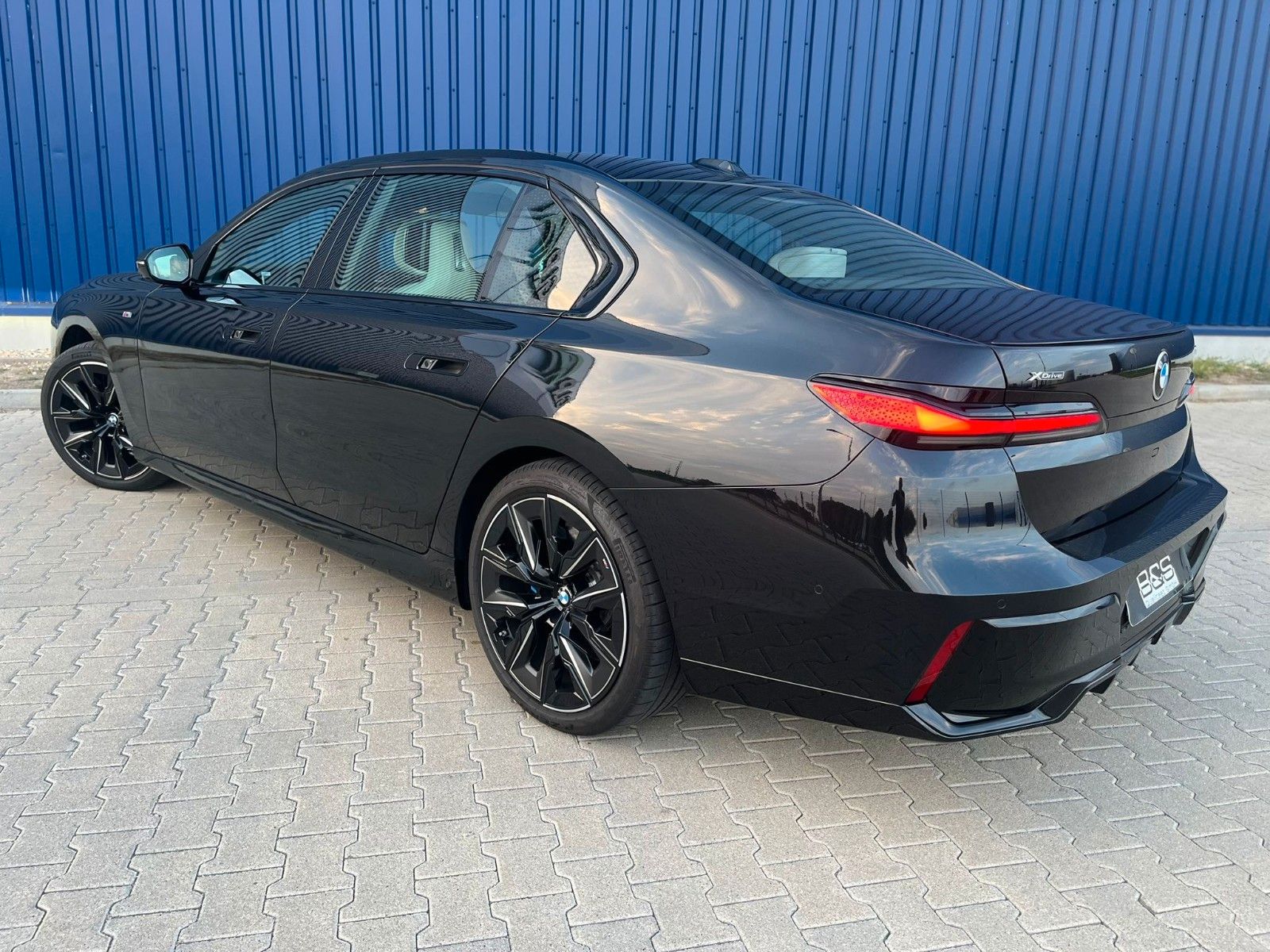 Fahrzeugabbildung BMW 740d xDrive MSport ACC,Tv,Sky,Aut.Tür,Executive.