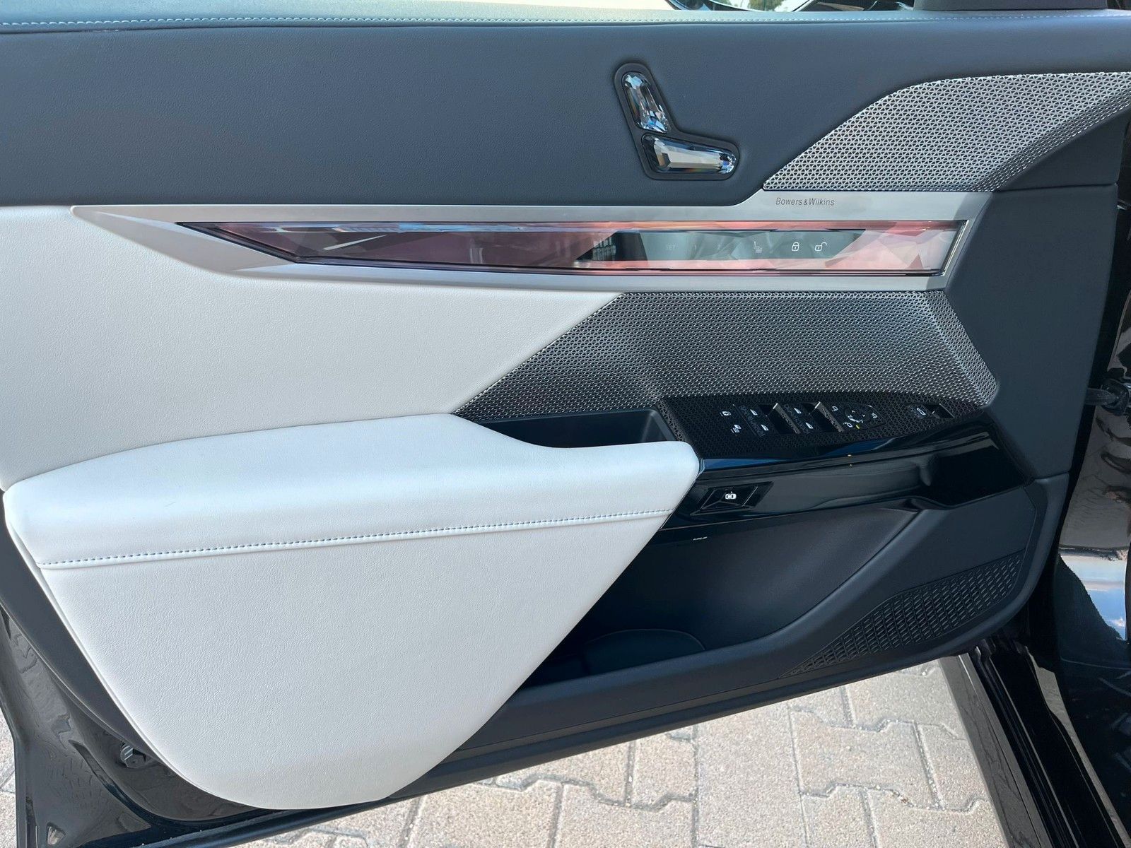 Fahrzeugabbildung BMW 740d xDrive MSport ACC,Tv,Sky,Aut.Tür,Executive.