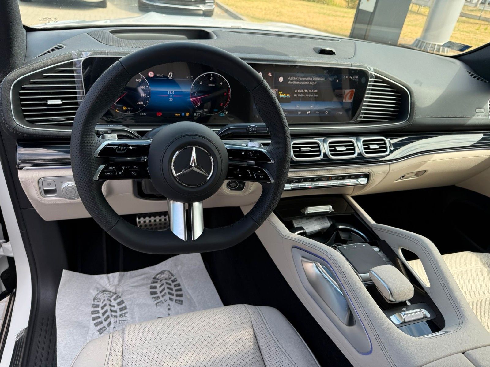 Fahrzeugabbildung Mercedes-Benz GLS 450d 4Matic AMG PREM PLUS, VOLL, MWST AUSW