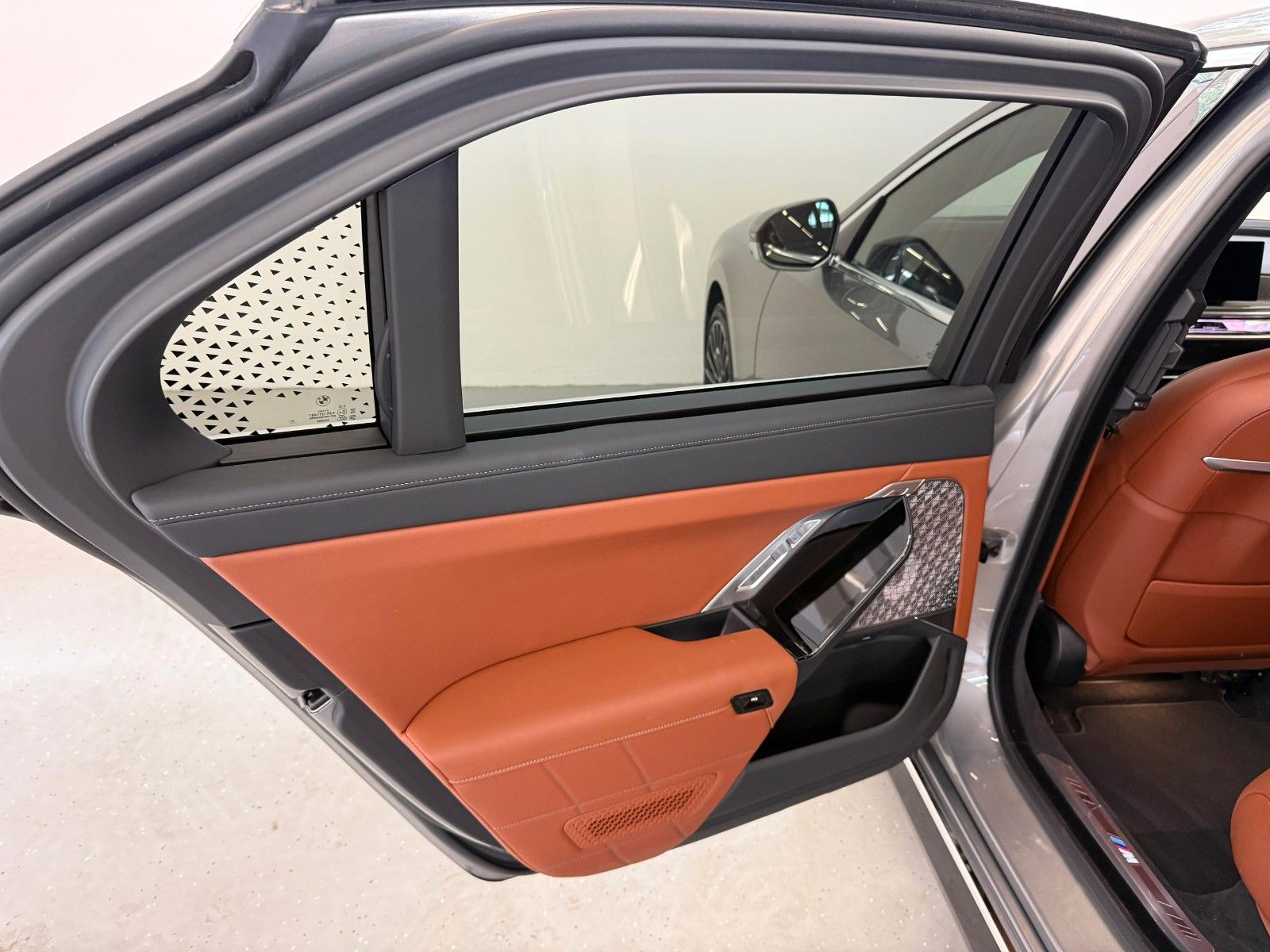 Fahrzeugabbildung BMW 740 d xDrive M Sport |VOLL |MWST AUSWB |