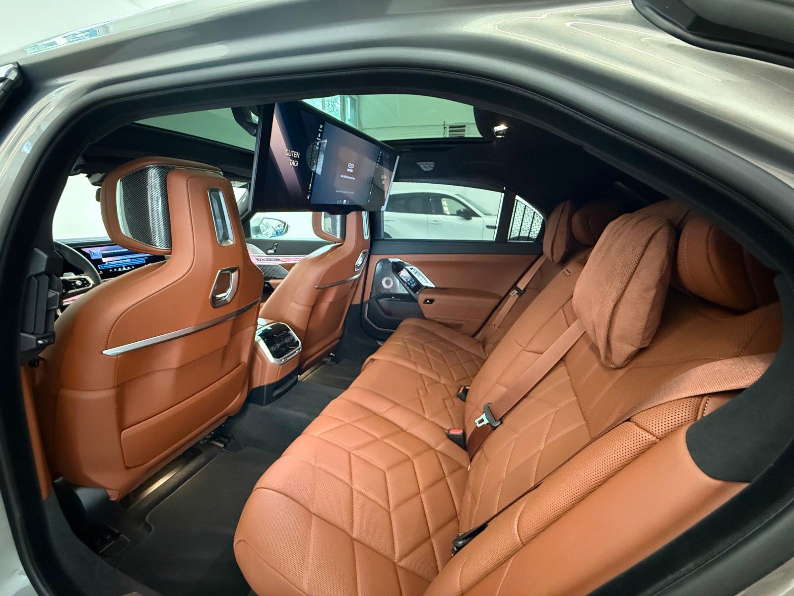 Fahrzeugabbildung BMW 740 d xDrive M Sport |VOLL |MWST AUSWB |