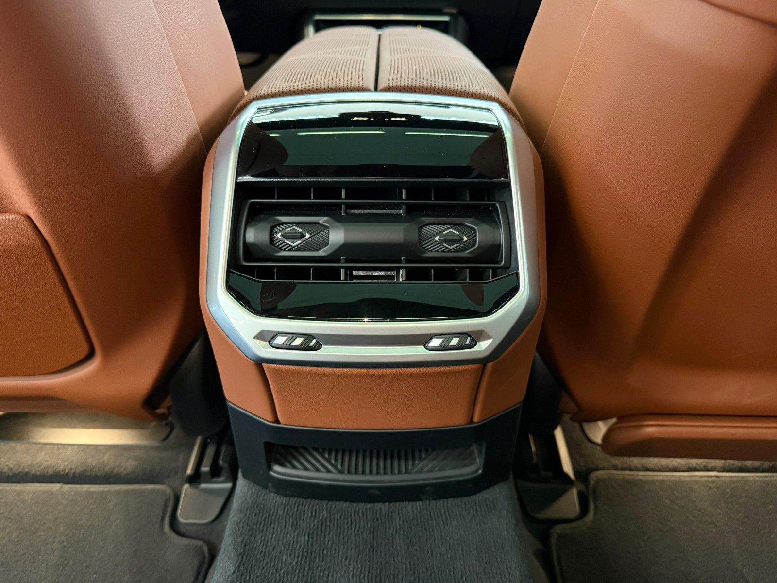 Fahrzeugabbildung BMW 740 d xDrive M Sport |VOLL |MWST AUSWB |