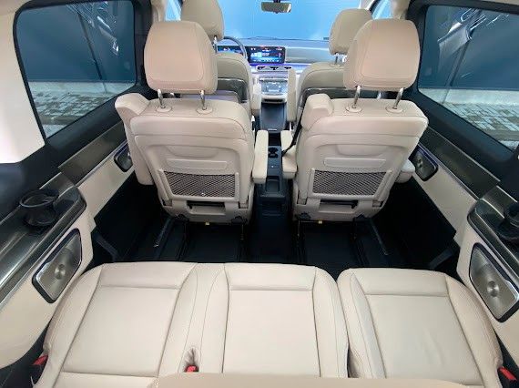 Fahrzeugabbildung Mercedes-Benz V300 d 4MATIC EXCLUSIVE lang AMG DISTR,PANO,BURM