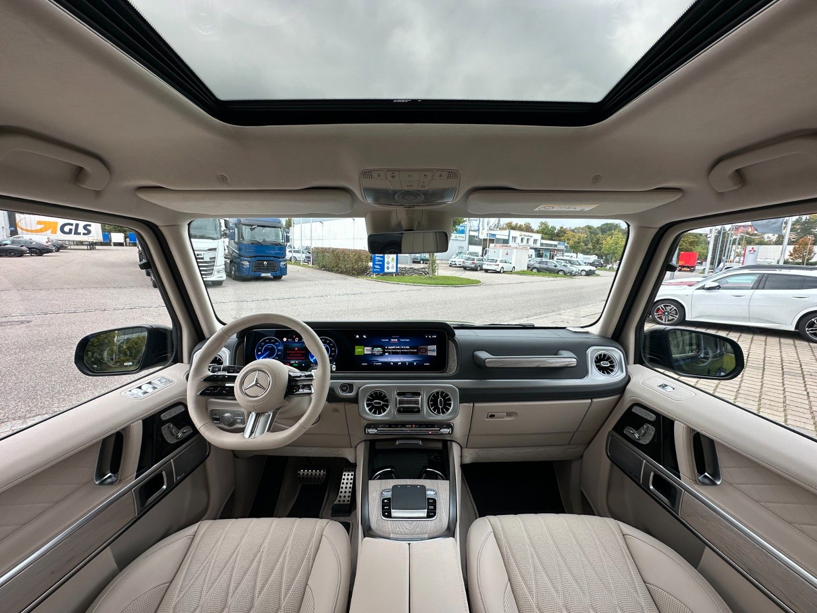 Fahrzeugabbildung Mercedes-Benz G EQ  580 AMG Line DISTR,SHD,BURM,360,PREMPLUS