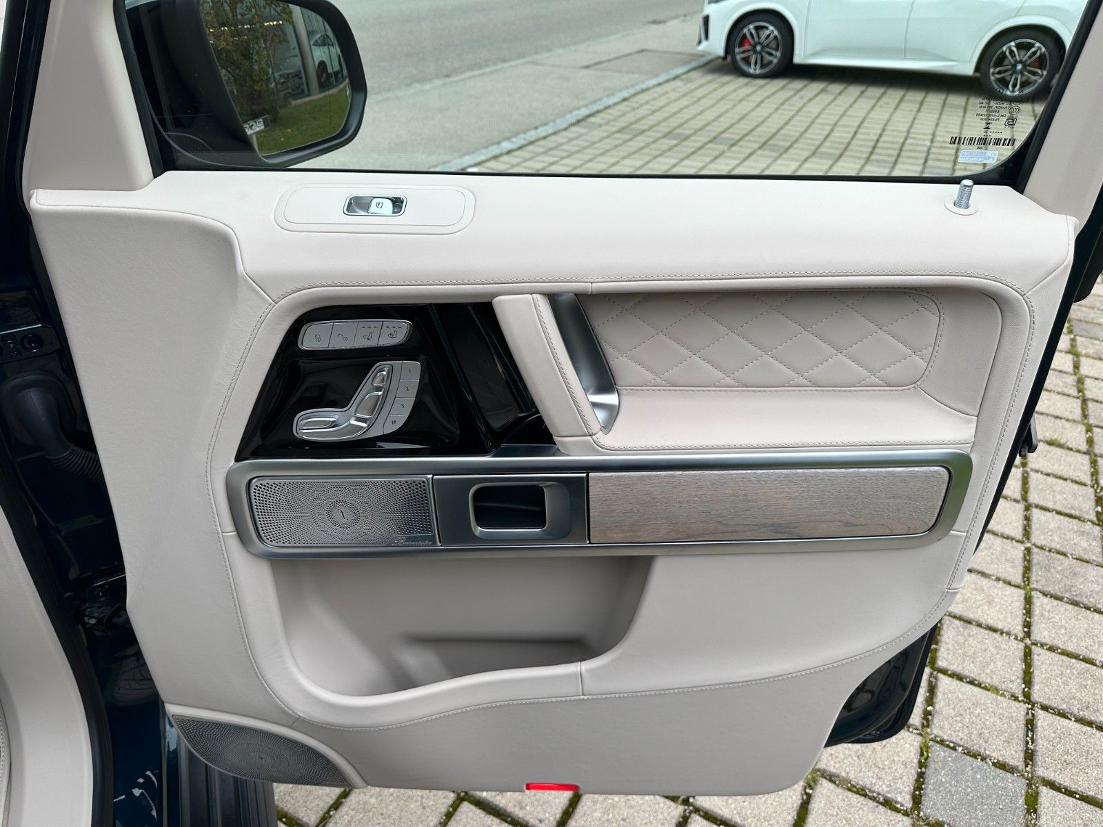 Fahrzeugabbildung Mercedes-Benz G EQ  580 AMG Line DISTR,SHD,BURM,360,PREMPLUS