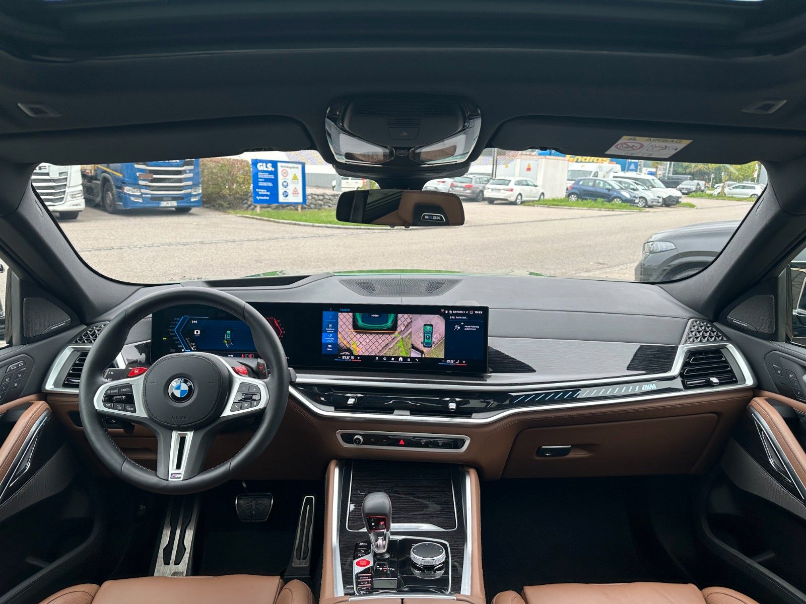 Fahrzeugabbildung BMW X6M Competition ACC,HUD,SKYL,HARMAN,SOFTCL,AHK..