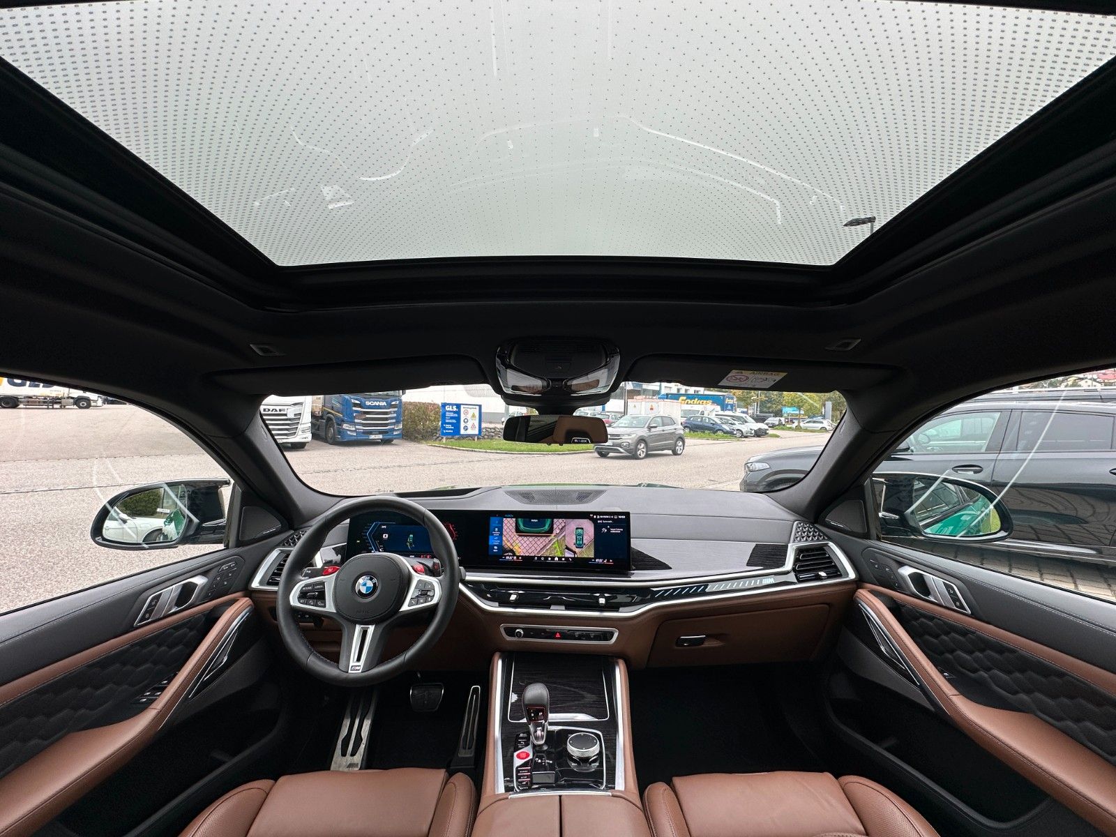 Fahrzeugabbildung BMW X6M Competition ACC,HUD,SKYL,HARMAN,SOFTCL,AHK..