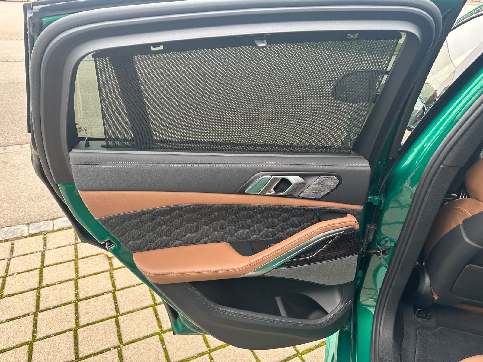 Fahrzeugabbildung BMW X6M Competition ACC,HUD,SKYL,HARMAN,SOFTCL,AHK..