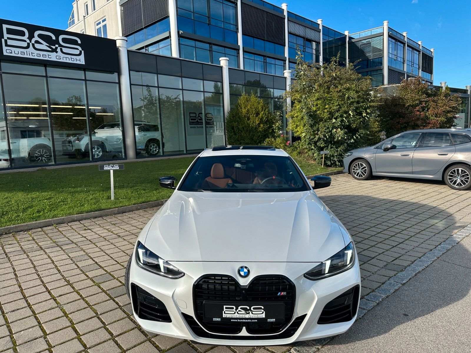 Fahrzeugabbildung BMW M440 d xDrive Coupe ACC,HUD,HARMAN,360,Usw