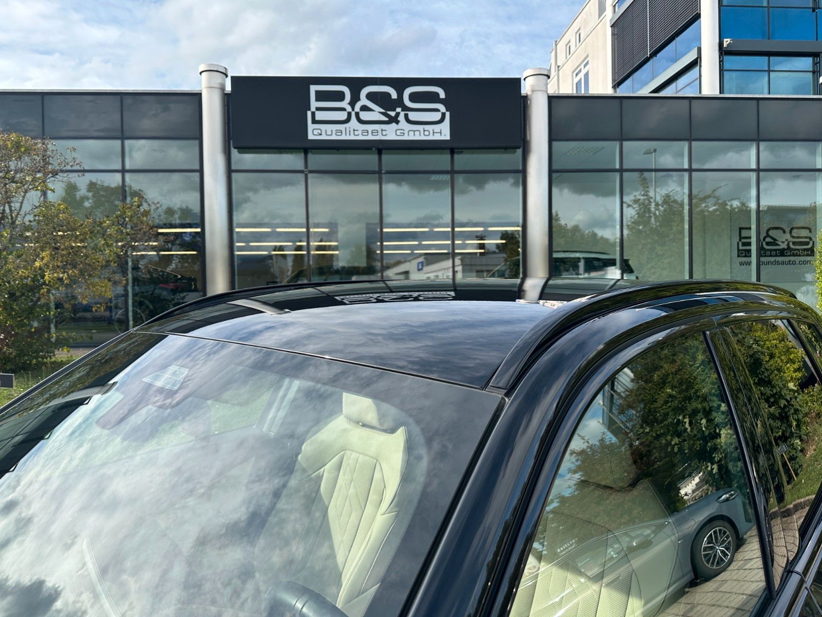 Fahrzeugabbildung BMW X3 20d xDr MSport ACC,HUD,HARMAN,AHK,360,SITZKL.