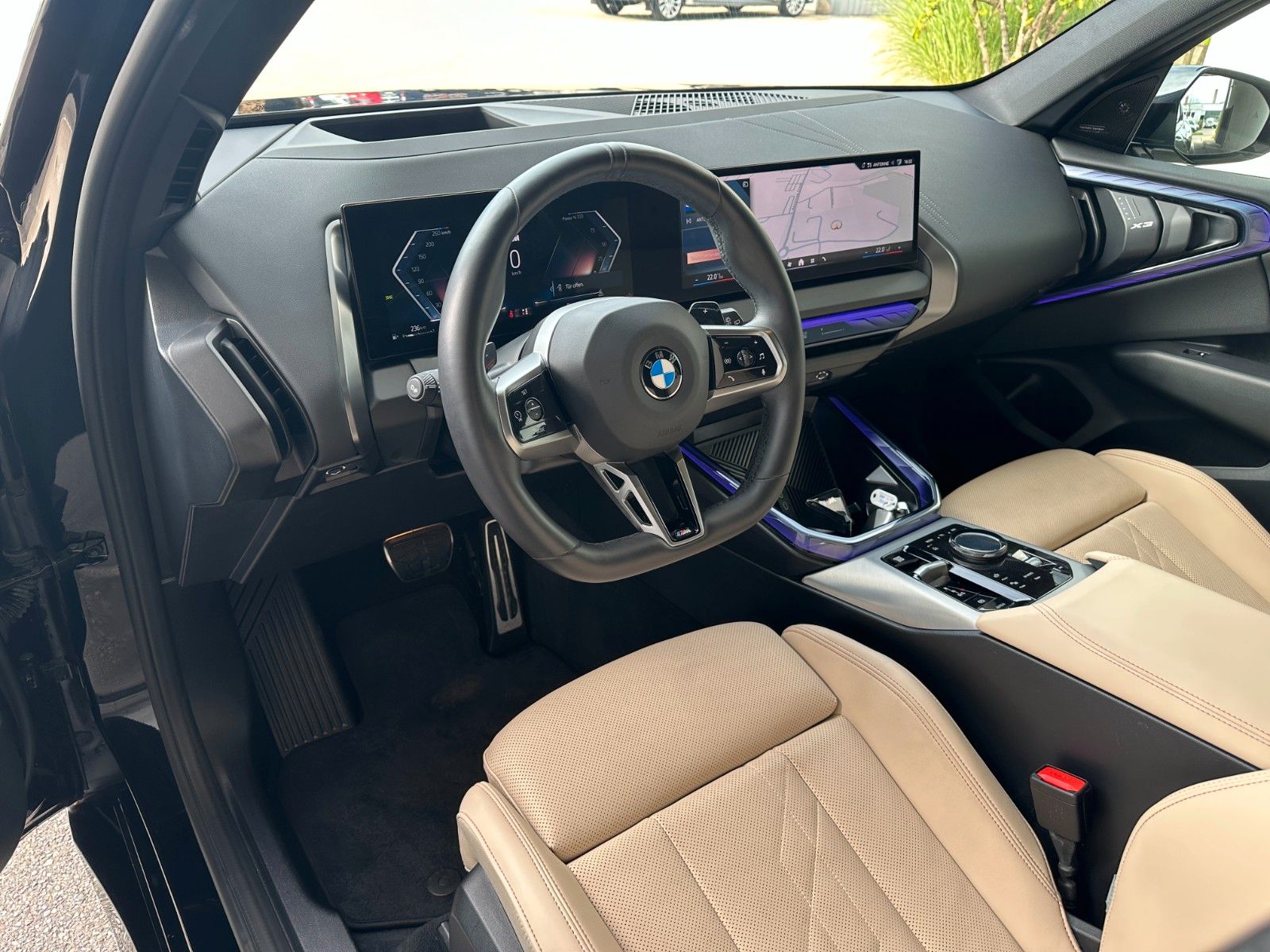 Fahrzeugabbildung BMW X3 20d xDr MSport ACC,HUD,HARMAN,AHK,360,SITZKL.