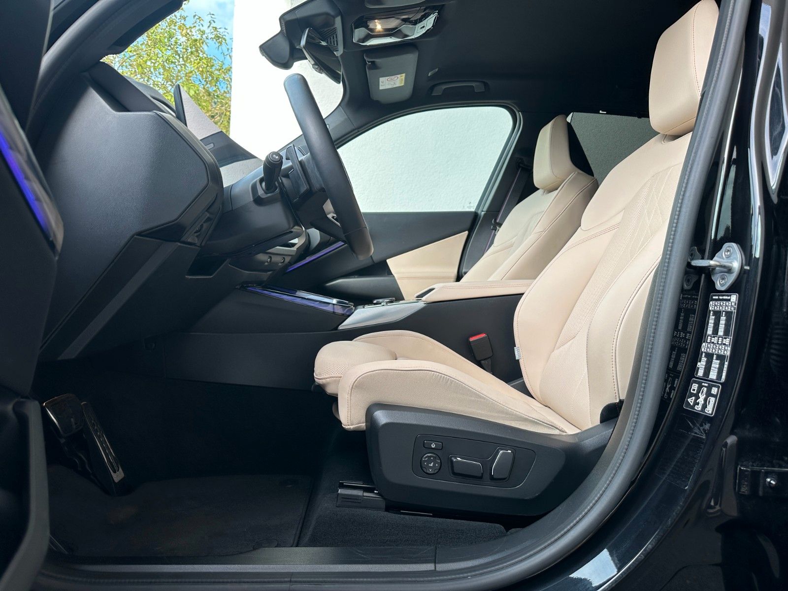 Fahrzeugabbildung BMW X3 20d xDr MSport ACC,HUD,HARMAN,AHK,360,SITZKL.