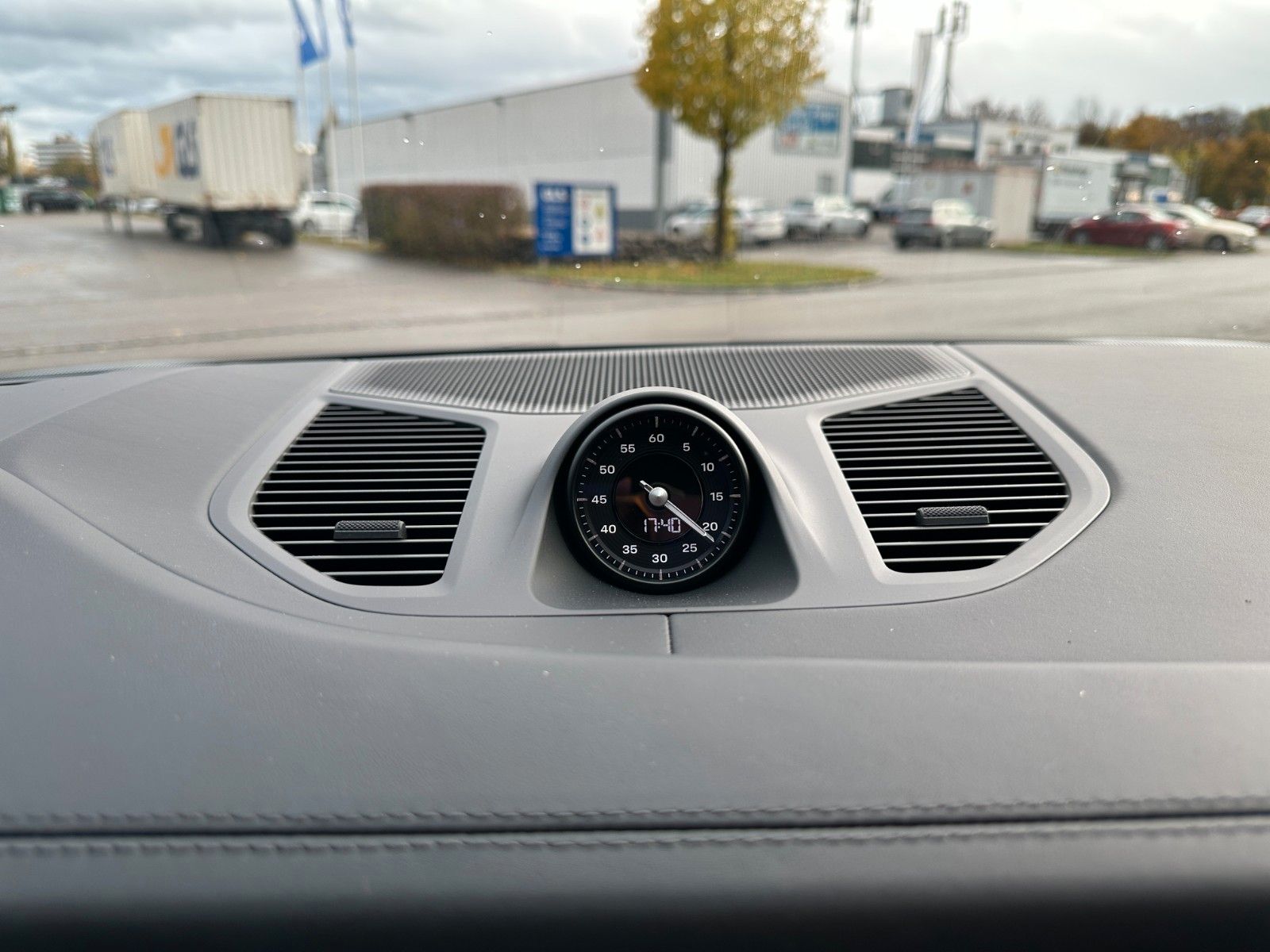 Fahrzeugabbildung Porsche Cayenne Coupe S ACC,HUD,PANO,BOSE,LUFT,AHK,Usw