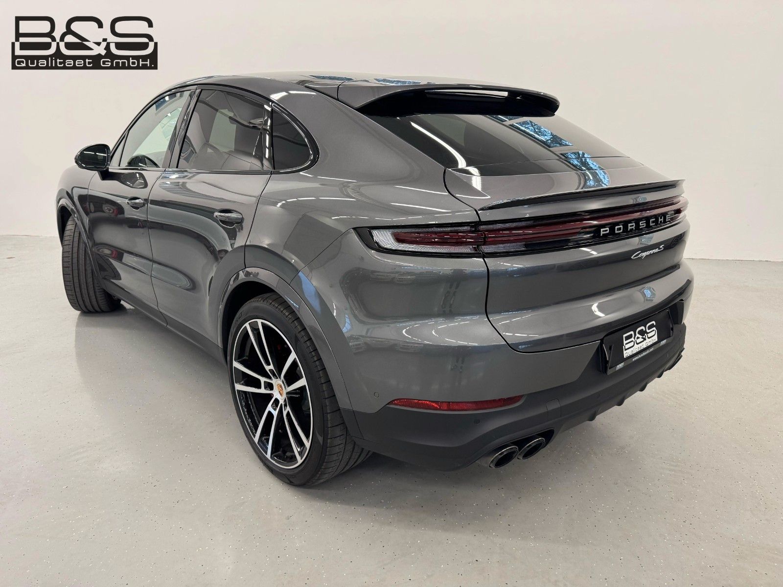 Fahrzeugabbildung Porsche Cayenne Coupe S ACC,HUD,PANO,BOSE,LUFT,AHK,Usw