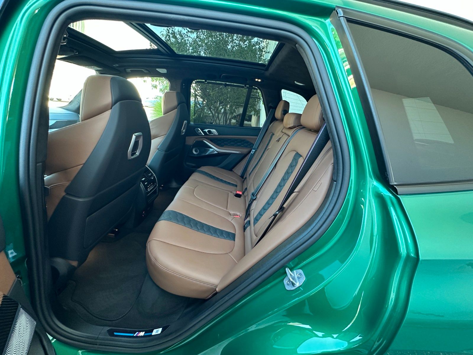 Fahrzeugabbildung BMW X5 M Comp,ACC,B&W,AHK,SKYL,MASSAGE,SOFTCL,usw