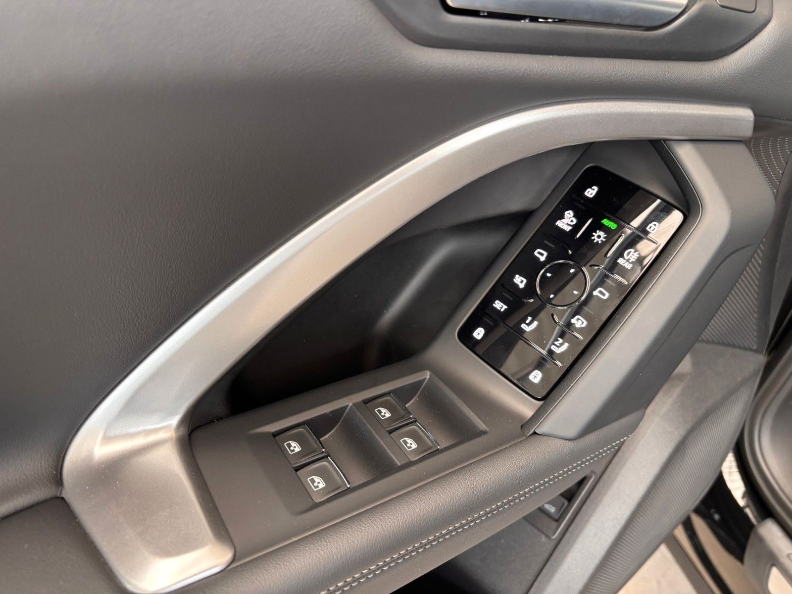 Fahrzeugabbildung Audi Q5 Sportback quattro S Line ACC,HUD,MATRIX,B&O..