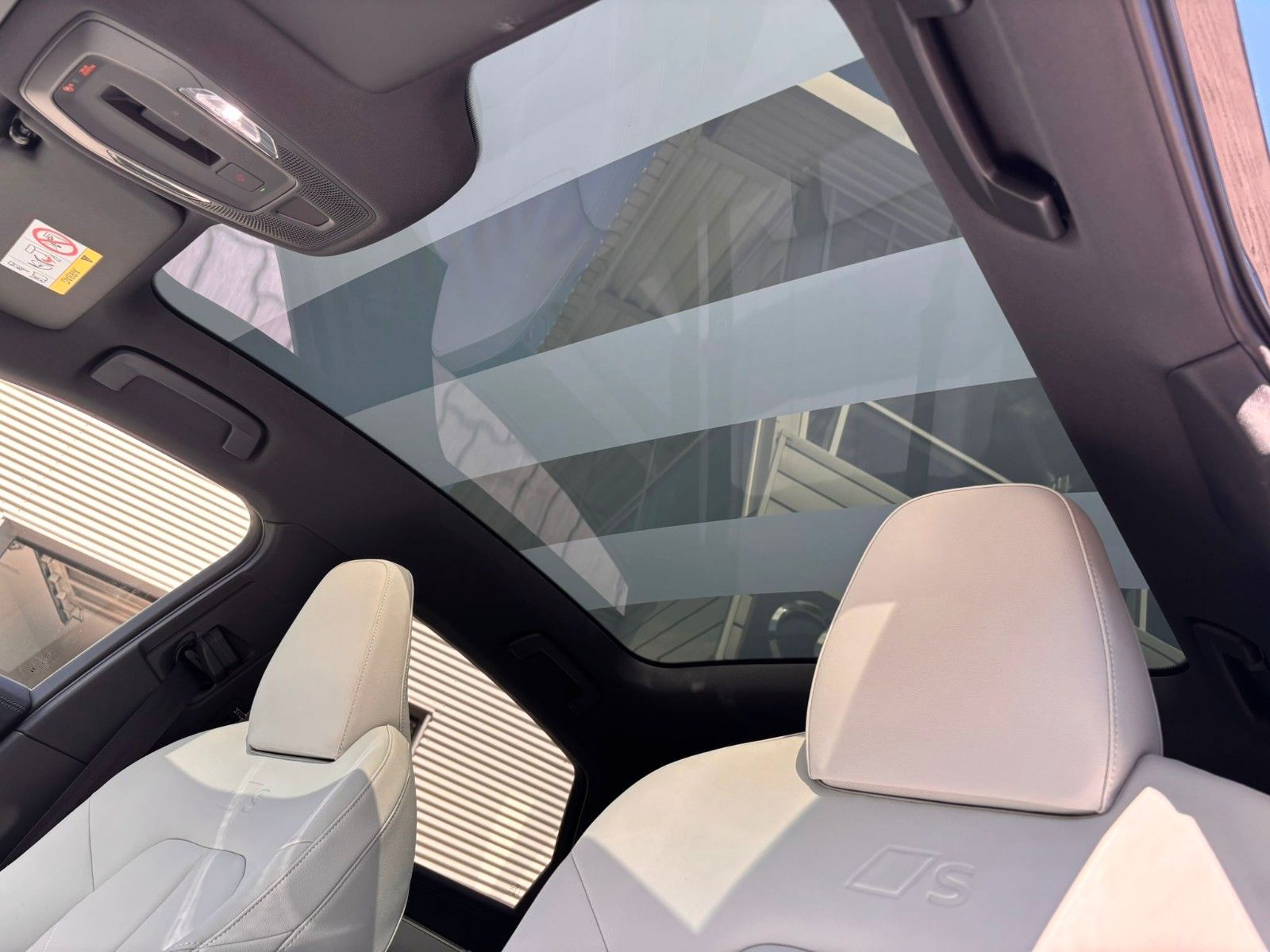 Fahrzeugabbildung Audi A6 Limousine edition one quattro S Line ACC,PANO