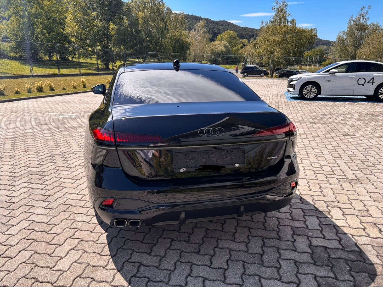Fahrzeugabbildung Audi A6 Limousine edition one quattro S Line ACC,PANO