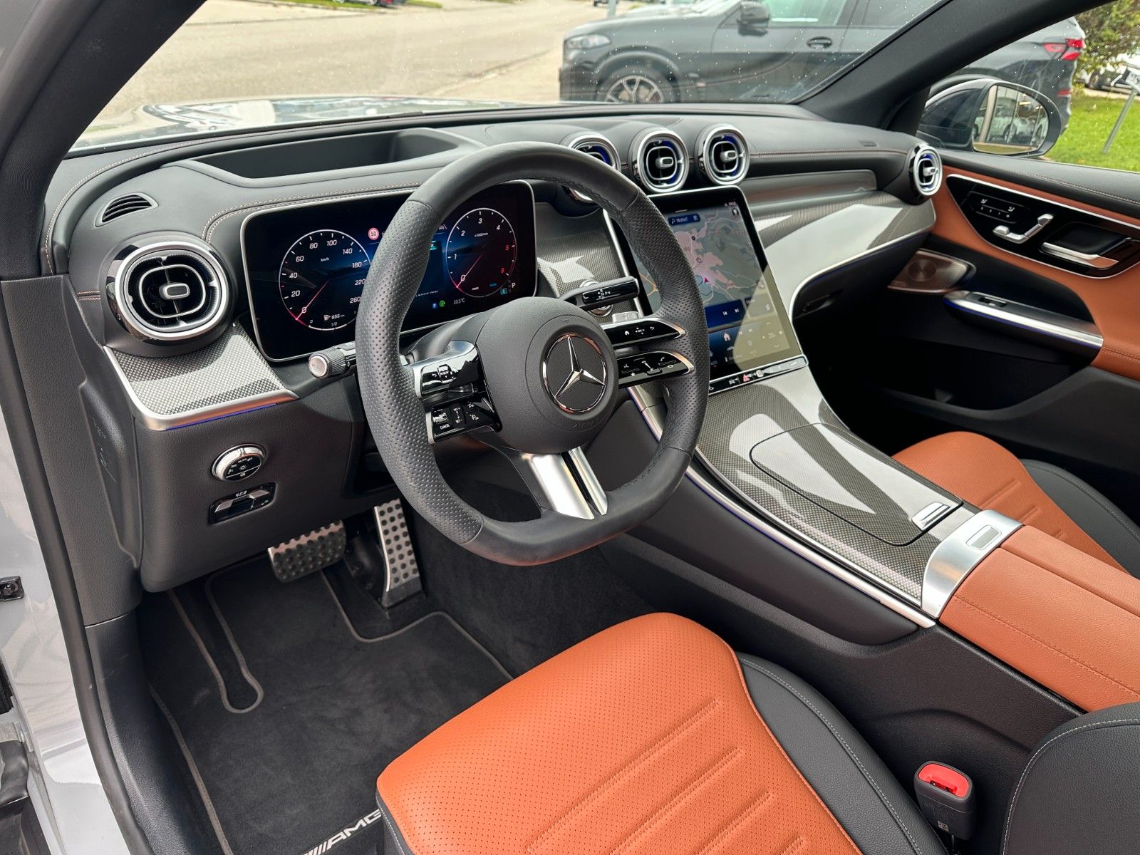Fahrzeugabbildung Mercedes-Benz GLC 300d Coupe 4Matic DISTR,HUD,PANO,BURM,AHK...