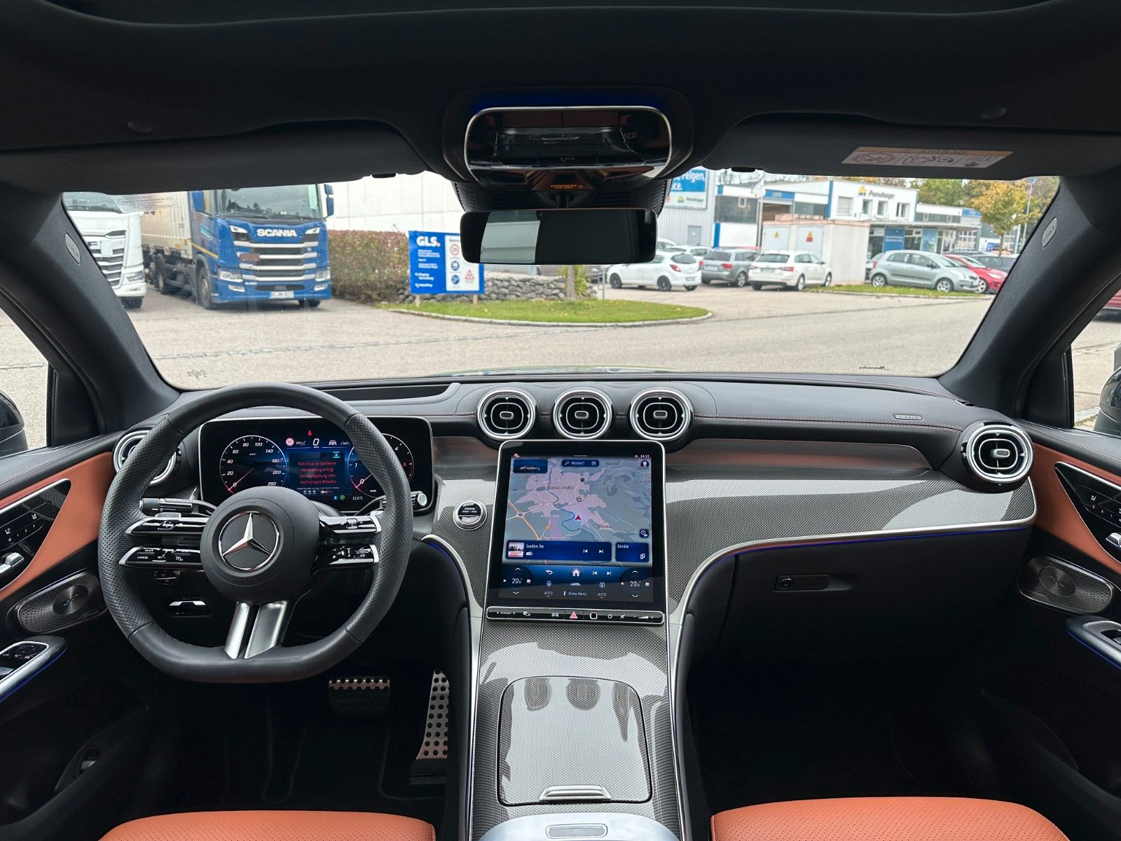 Fahrzeugabbildung Mercedes-Benz GLC 300d Coupe 4Matic DISTR,HUD,PANO,BURM,AHK...