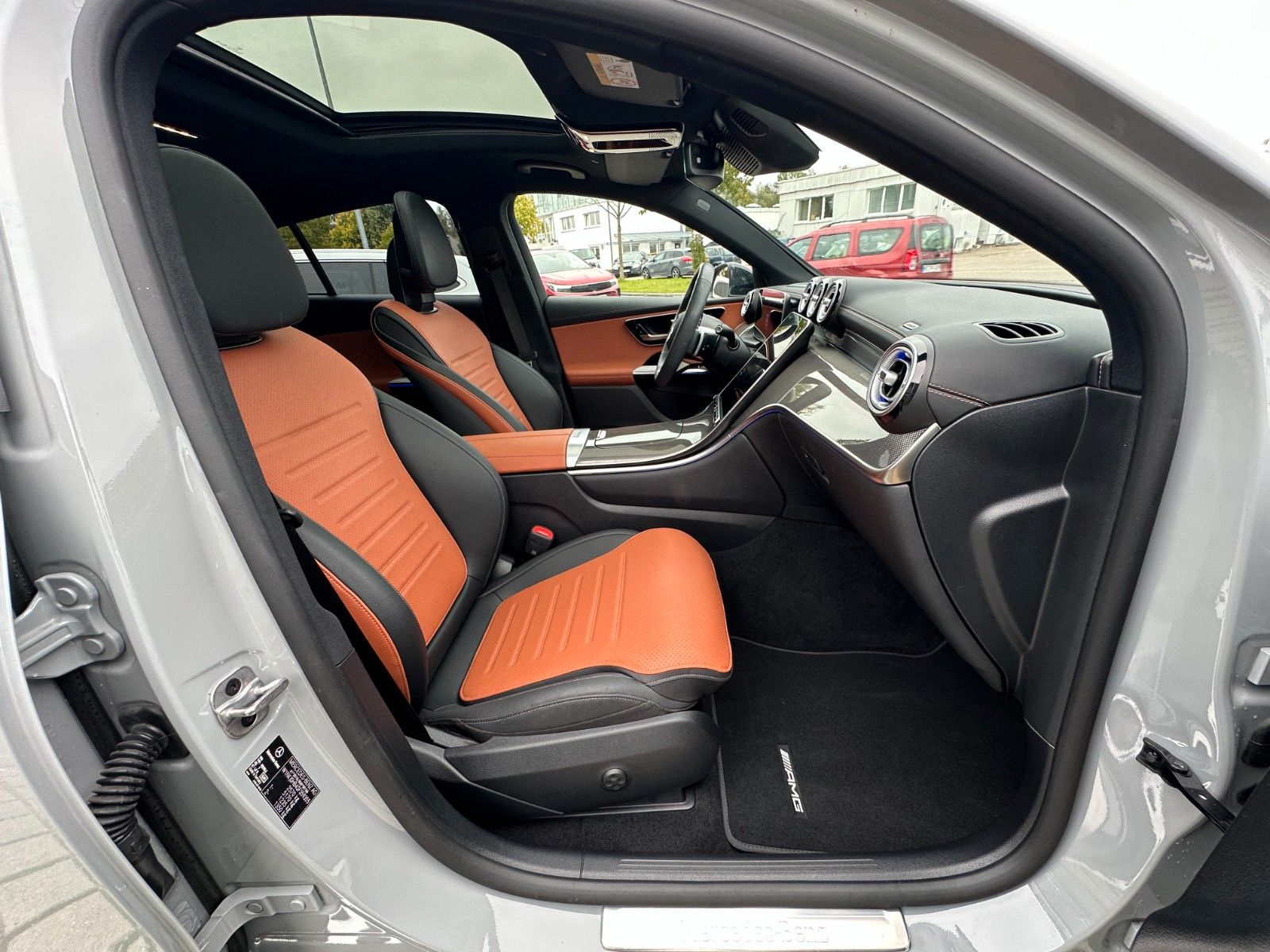 Fahrzeugabbildung Mercedes-Benz GLC 300d Coupe 4Matic DISTR,HUD,PANO,BURM,AHK...