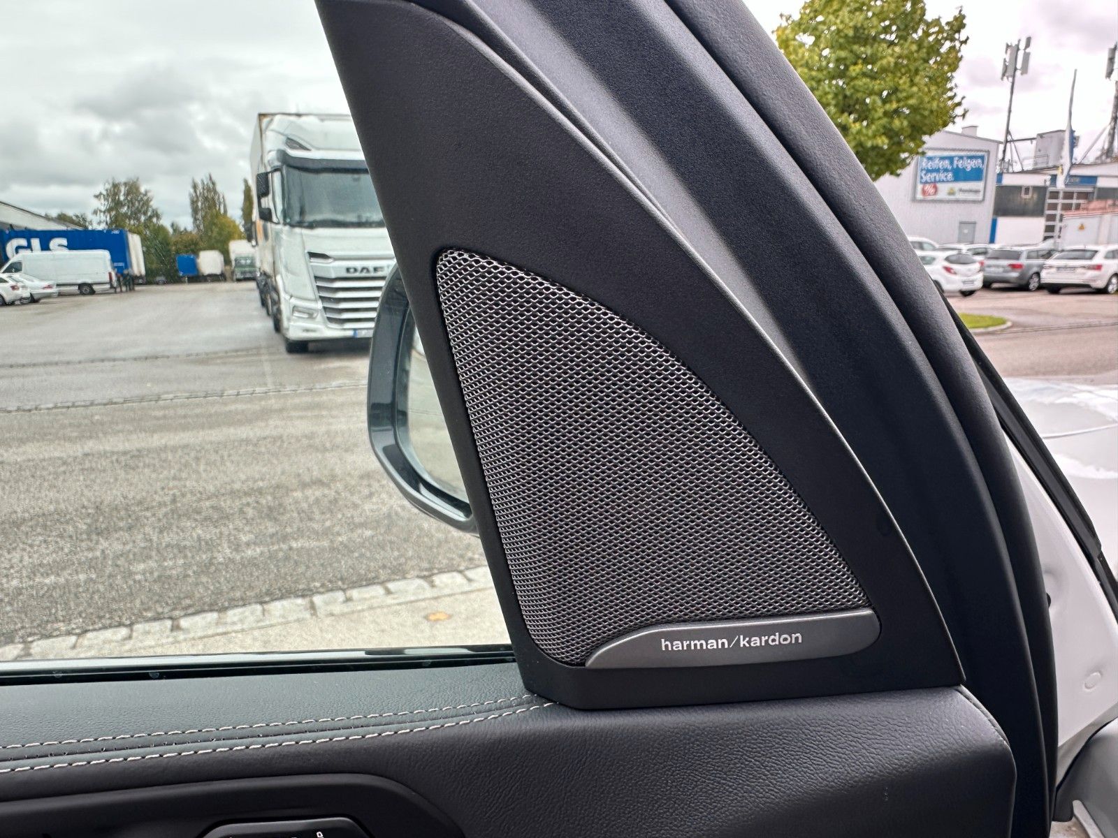 Fahrzeugabbildung BMW X7 xDr 40d M Sport,Skylounge,Aktivlenk,AHK,usw.