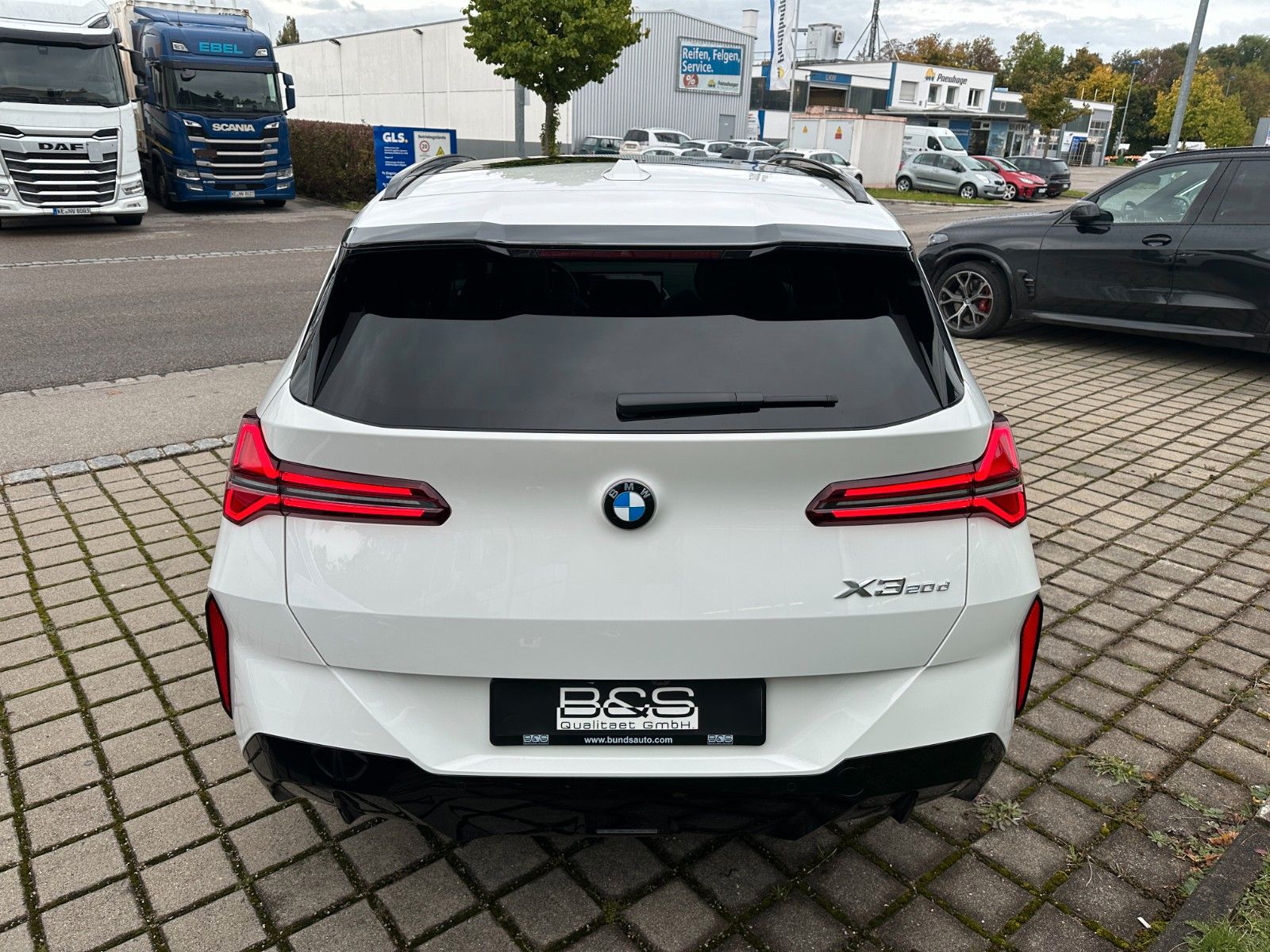 Fahrzeugabbildung BMW X3 20d xDrive M Sport,Panorama,Harman,ACC,usw.