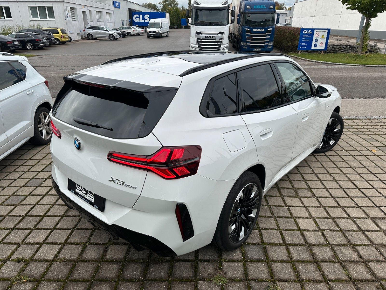 Fahrzeugabbildung BMW X3 20d xDrive M Sport,Panorama,Harman,ACC,usw.
